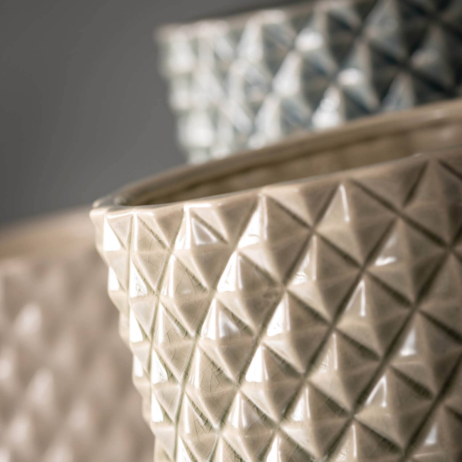 Set of 3 Diamond Embossed Planter