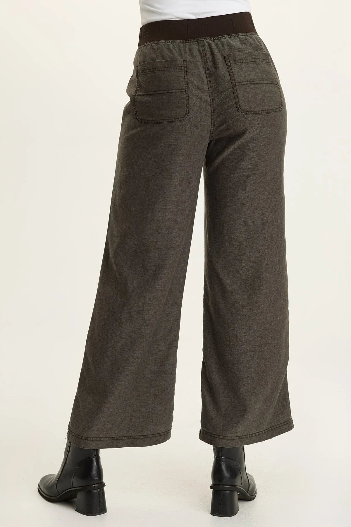 Twill Wide Leg Pull-On Pant
