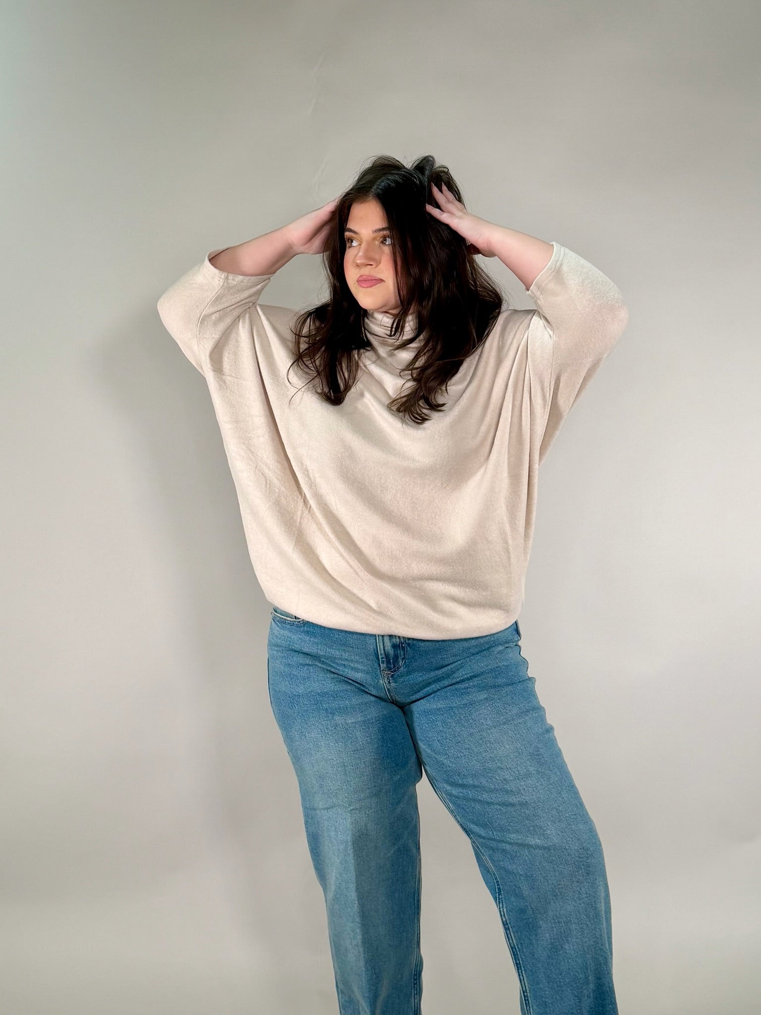 Relaxed Fit Rolled-Neck Lounge Top