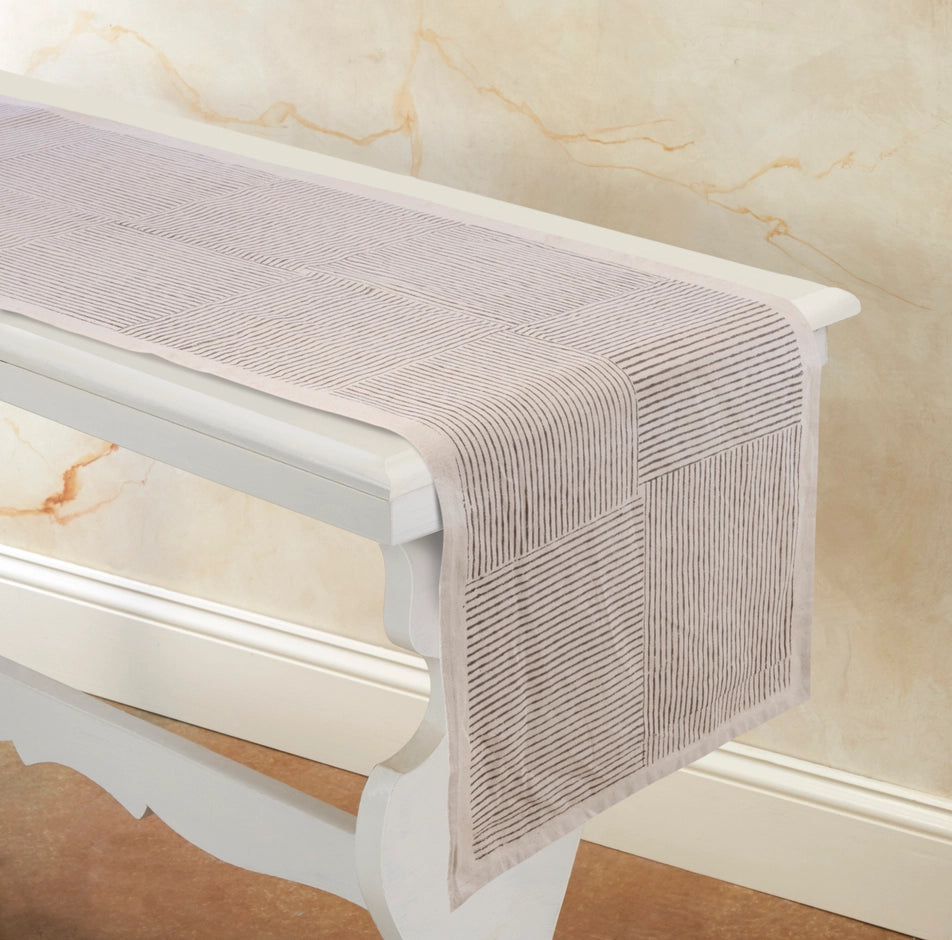 Black Forest Napkin (Set of 4)