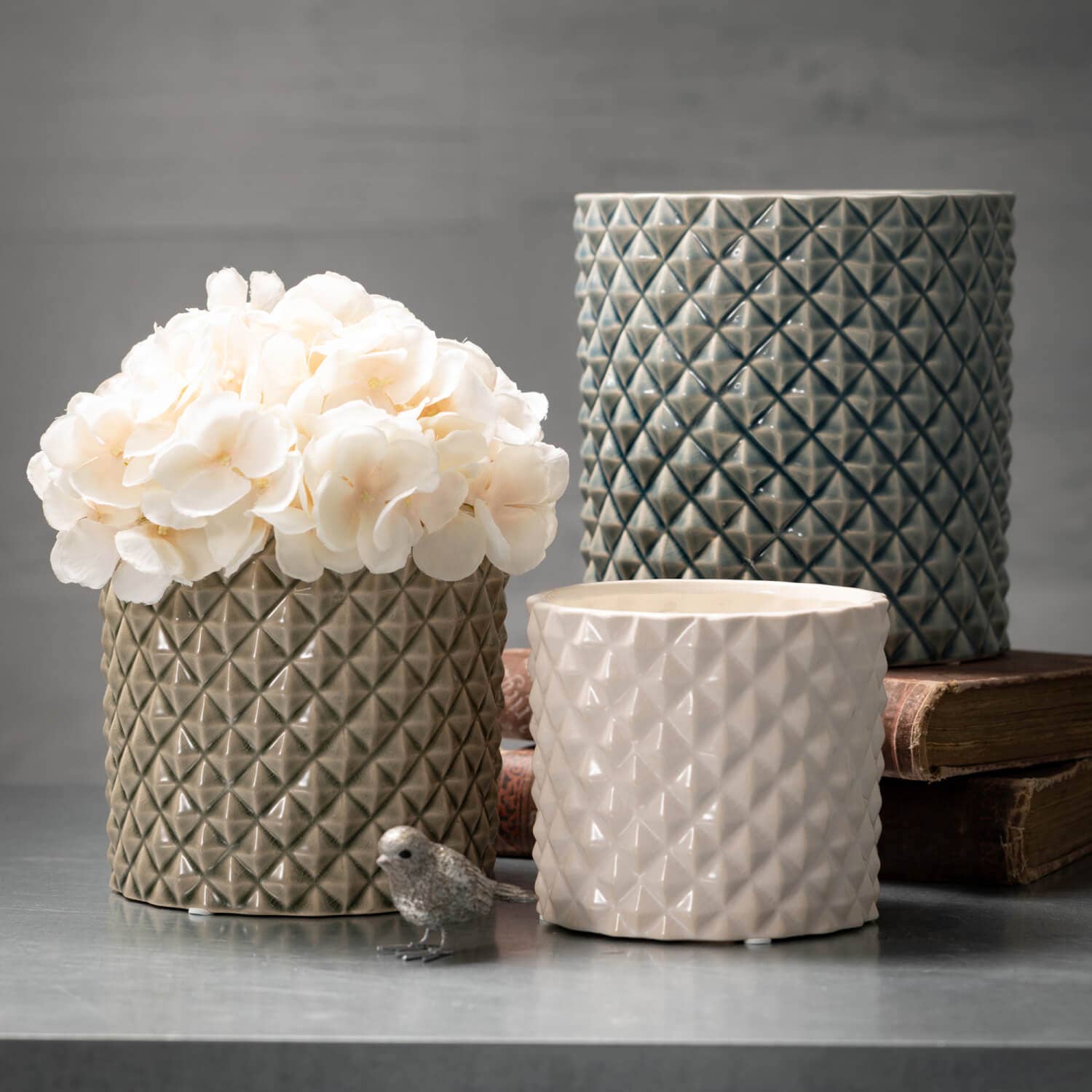 Set of 3 Diamond Embossed Planter