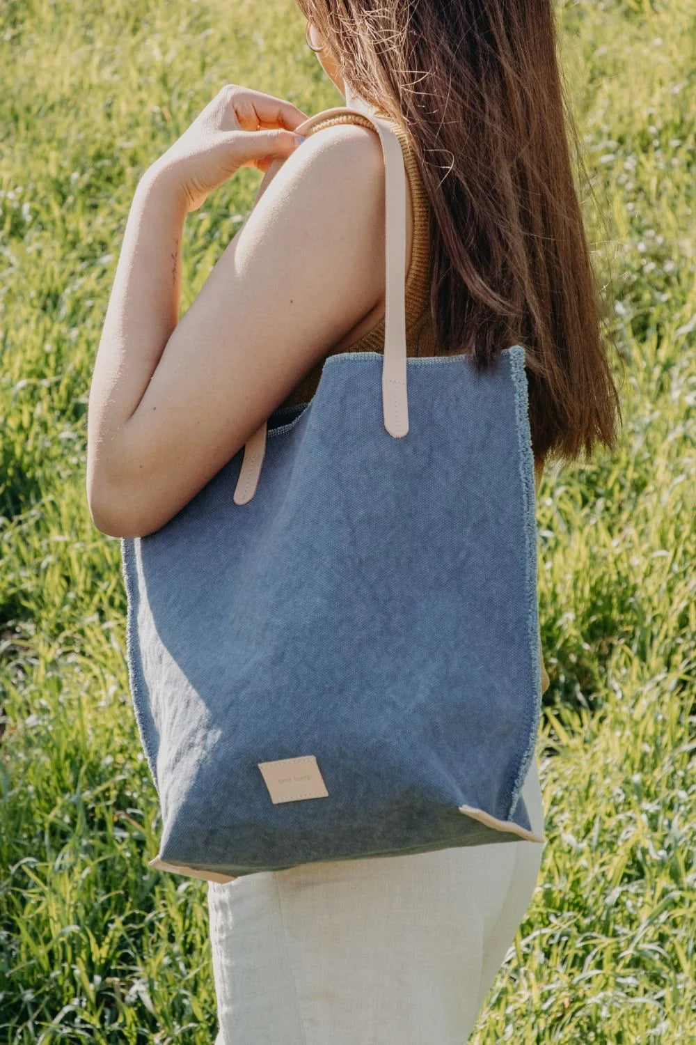 Hana Canvas Tote