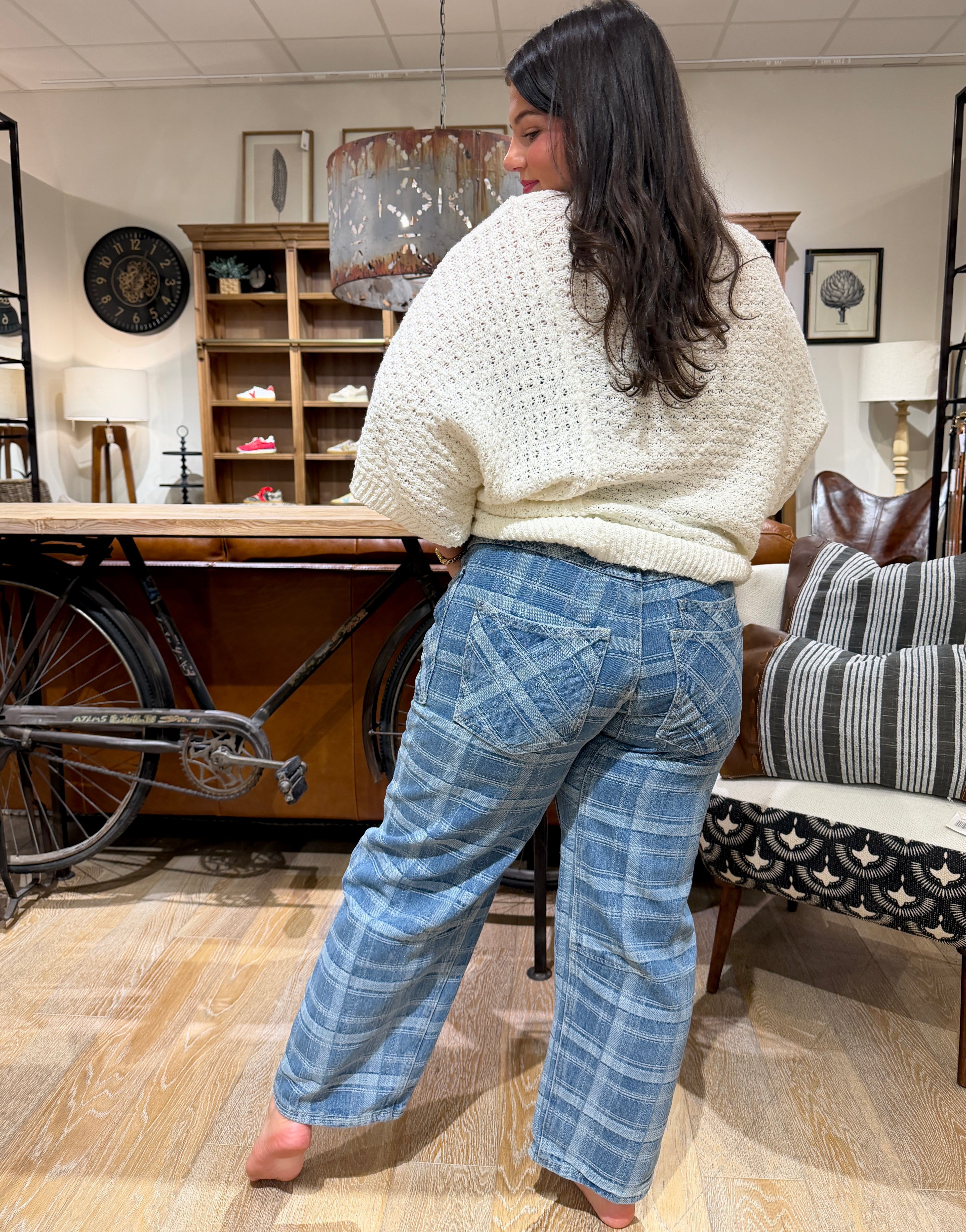 Plaid Semi Barrel Jeans with Tie Belt