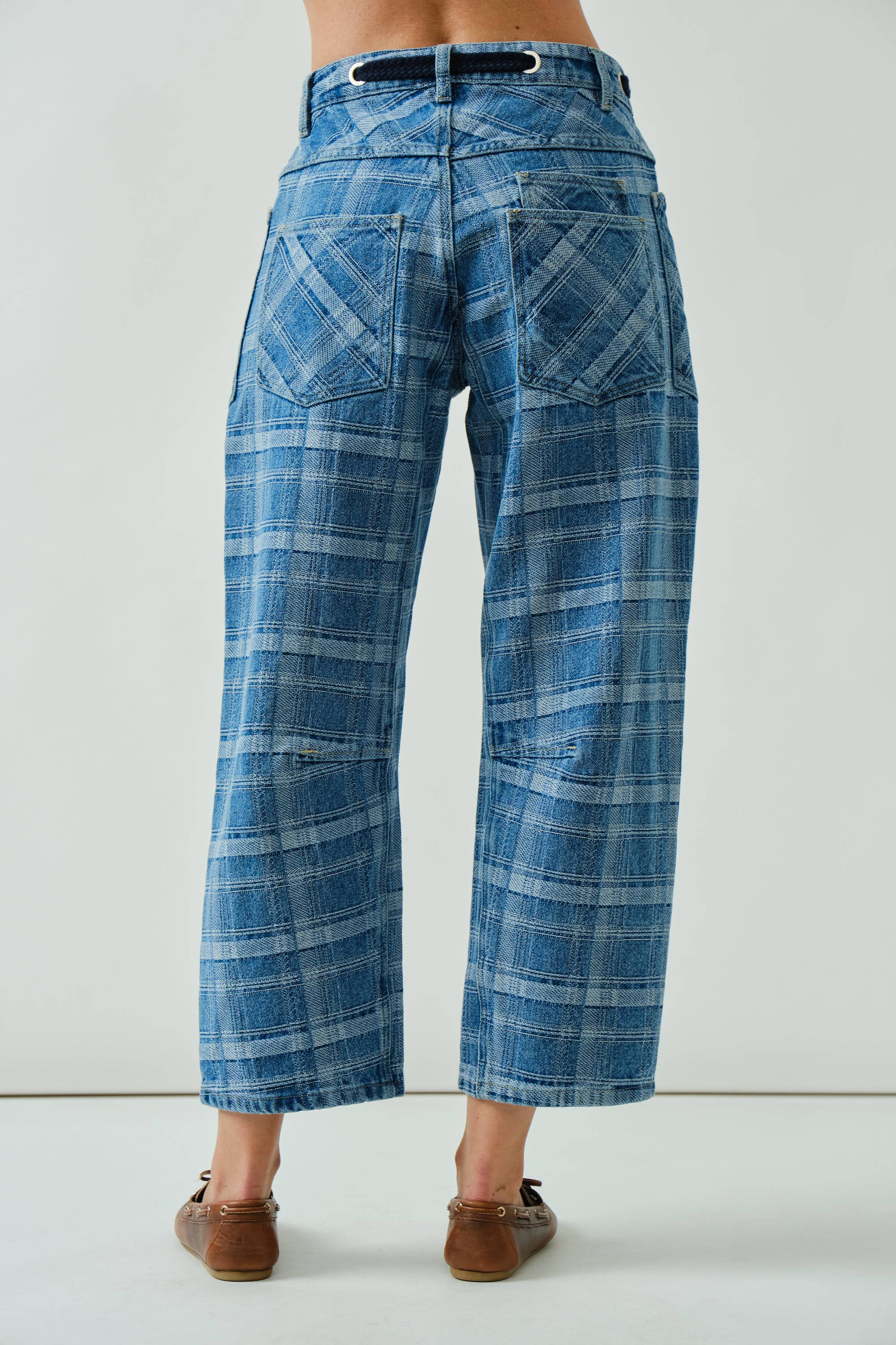 Plaid Semi Barrel Jeans with Tie Belt