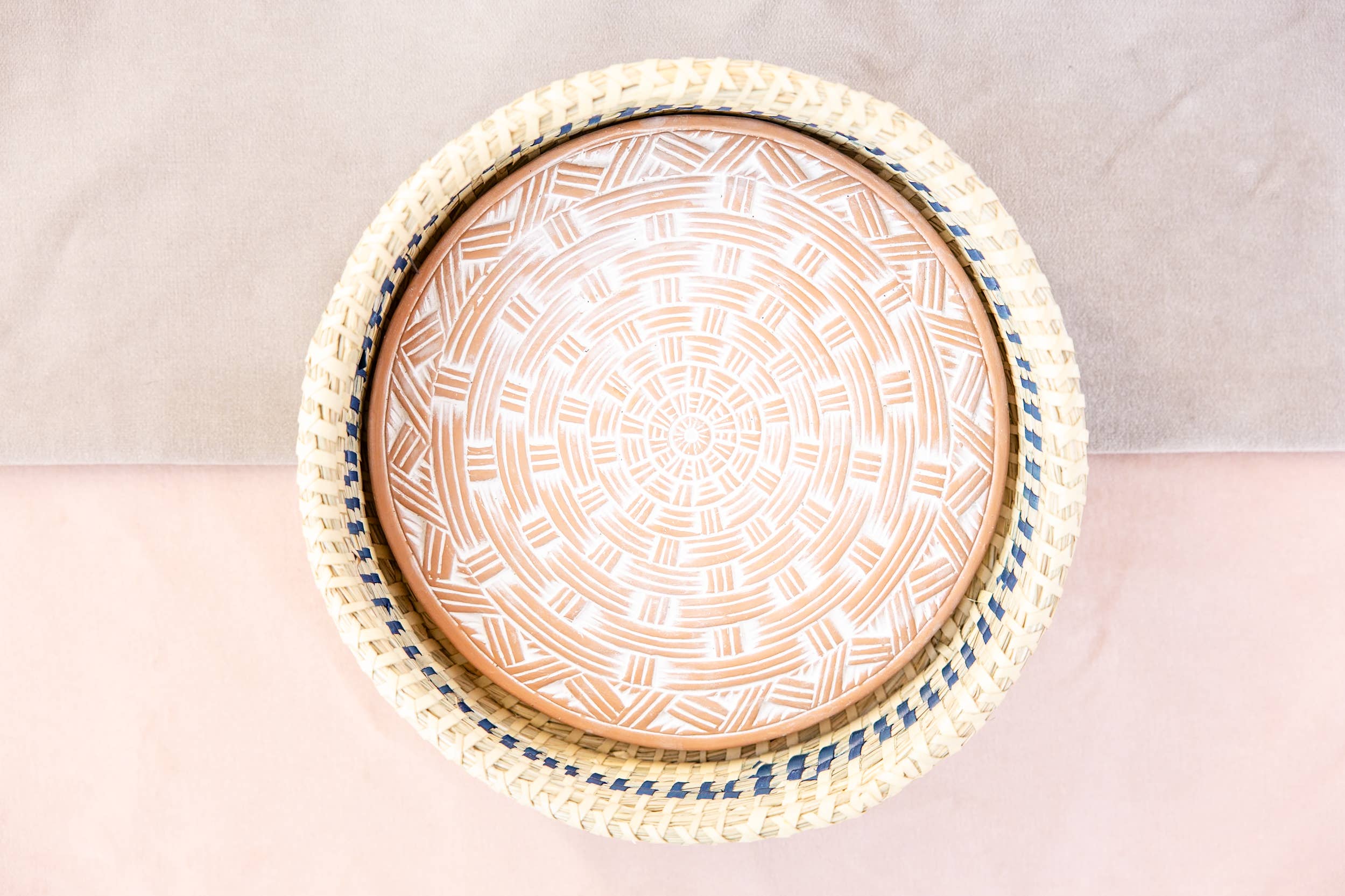 Weave Round Blue Bread Warmer