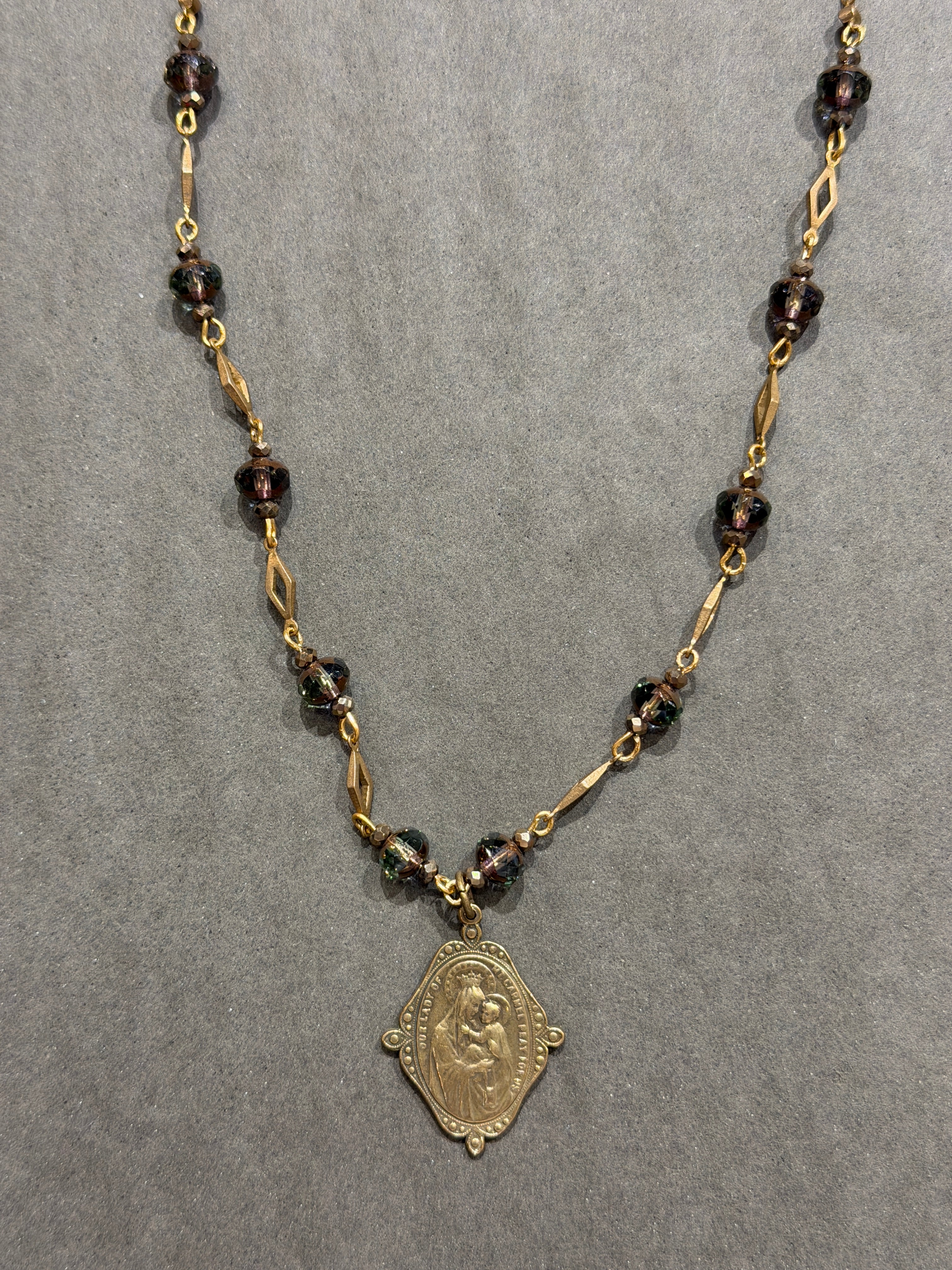 Everyday Vintage Gemstone Necklace