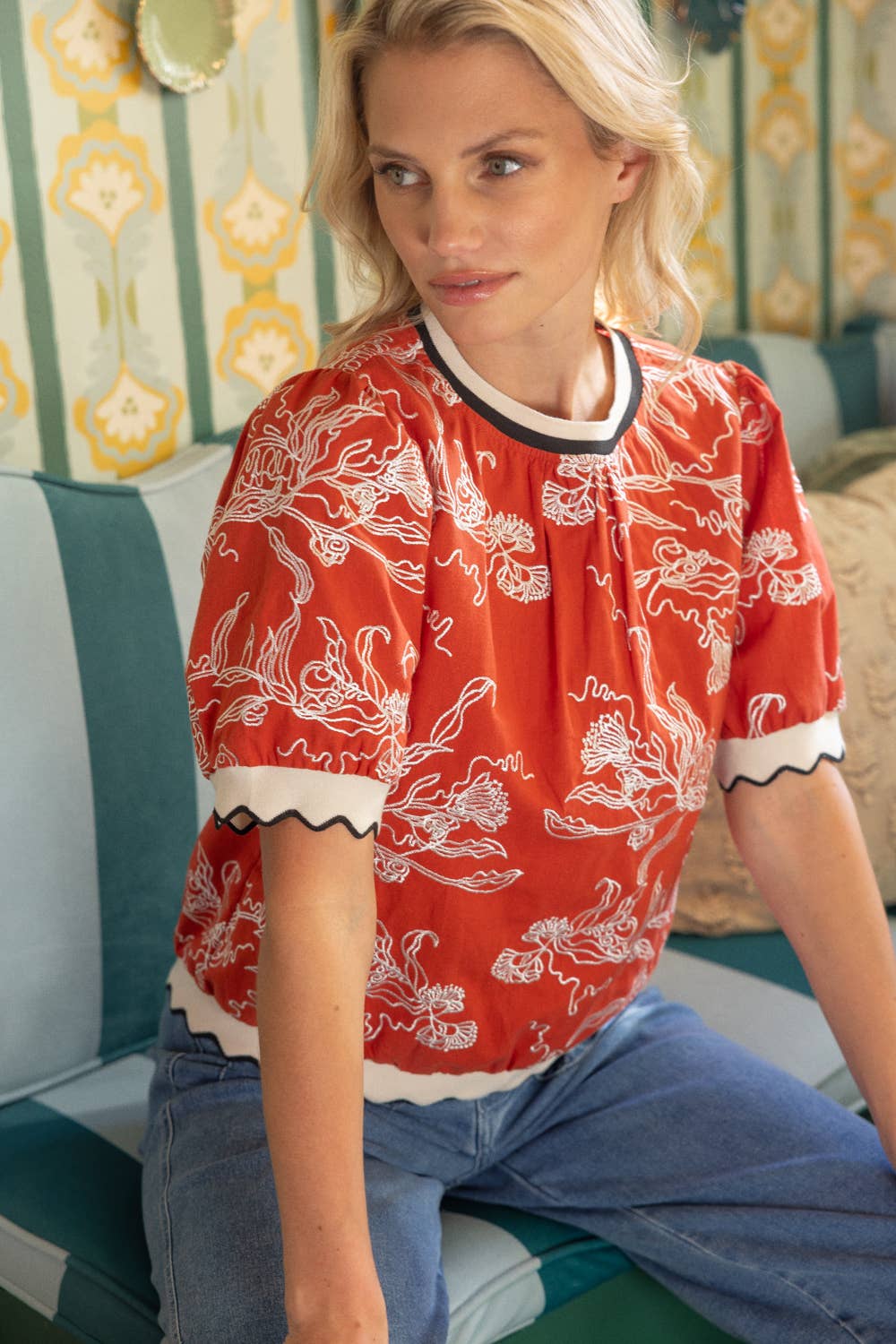 Abstract Floral Embroidered Scalloped Band Top