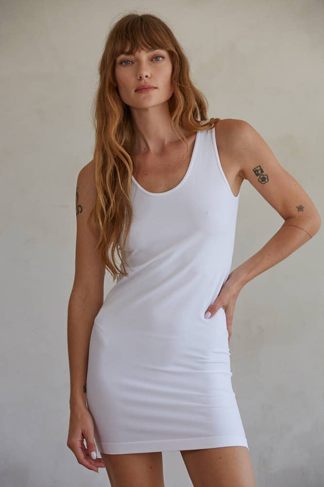Solid Seamless U&V-neck Reversible Tunic Dress SM / White Solid Seamless U&V-neck Reversible Tunic Dress SM / White