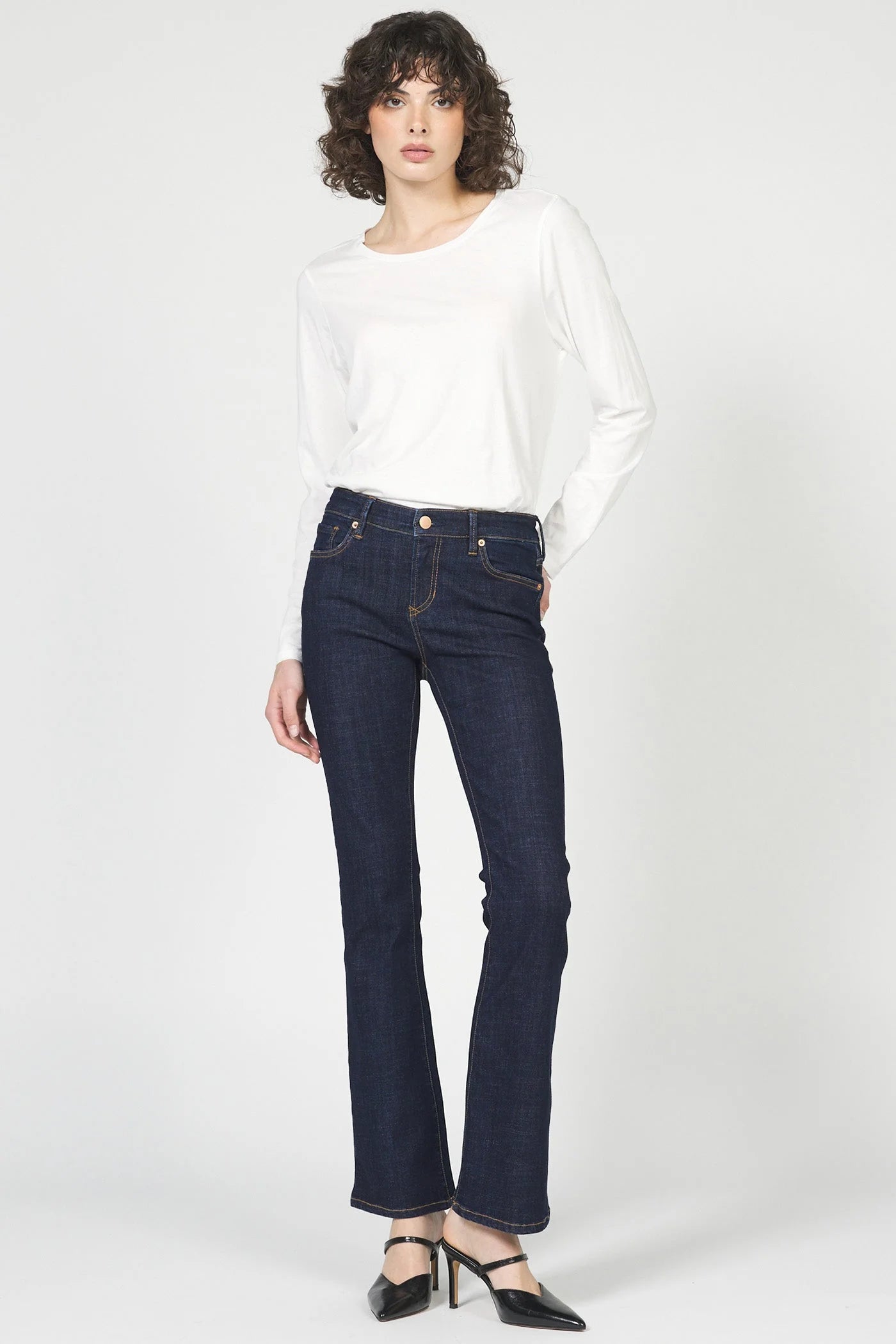The Perfect Mid-Rise Flare Jean | Dear John Jaxtyn