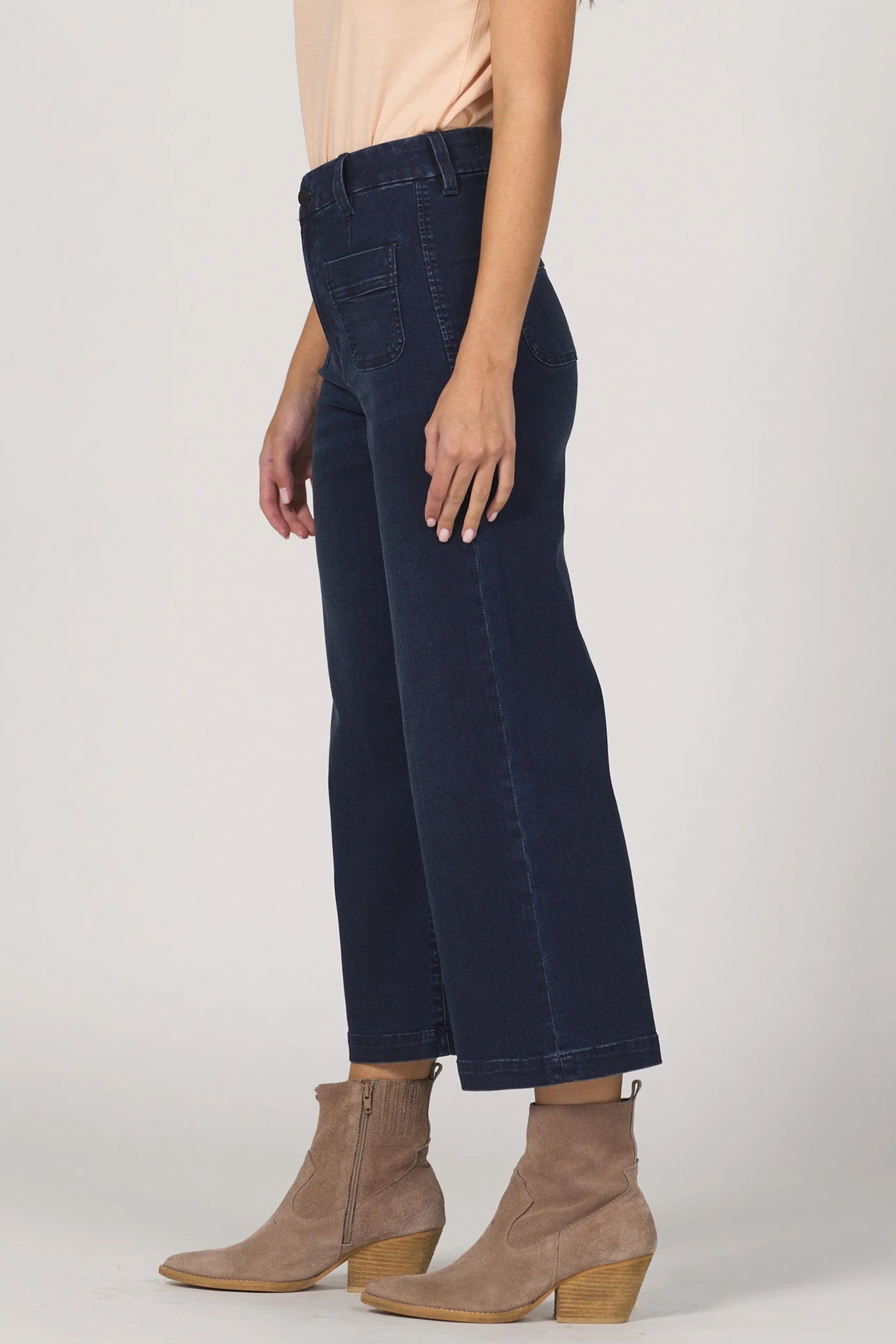 "Audrey" Cropped Jean