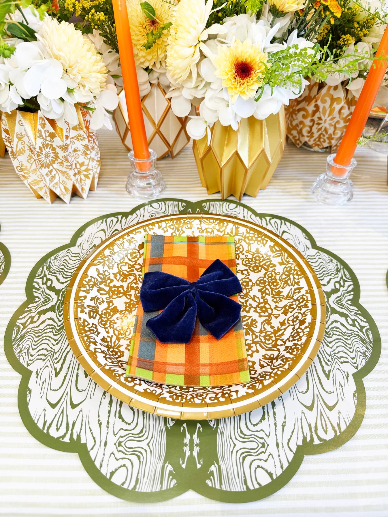 7" Gold Heavy-duty Paper Plate