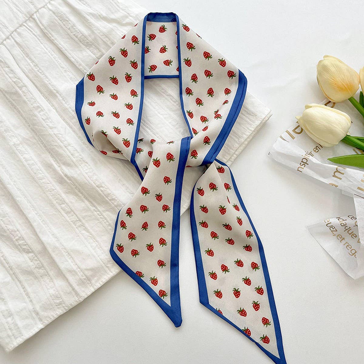 Chic Skinny Tie Scarf