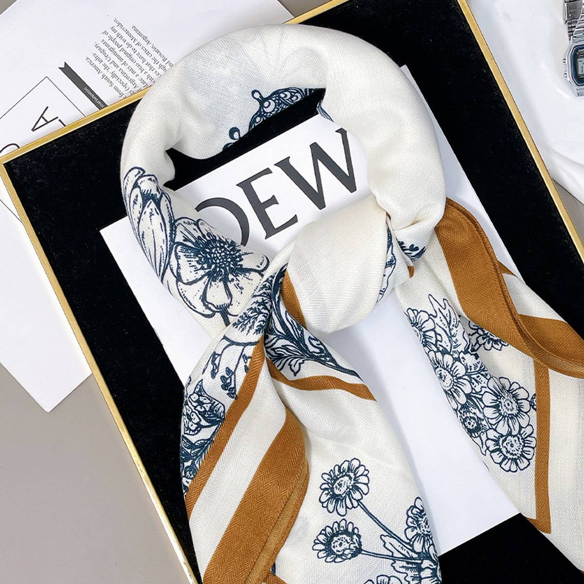Floral Square Scarf – Elegant Wrap_CWASC0901