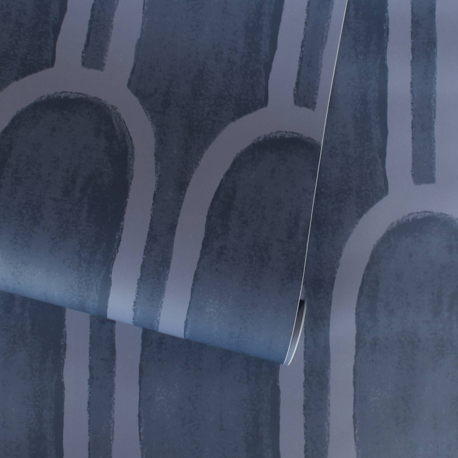 Queen Emma Bogen Peel and Stick Wallpaper, 56 sq. ft.