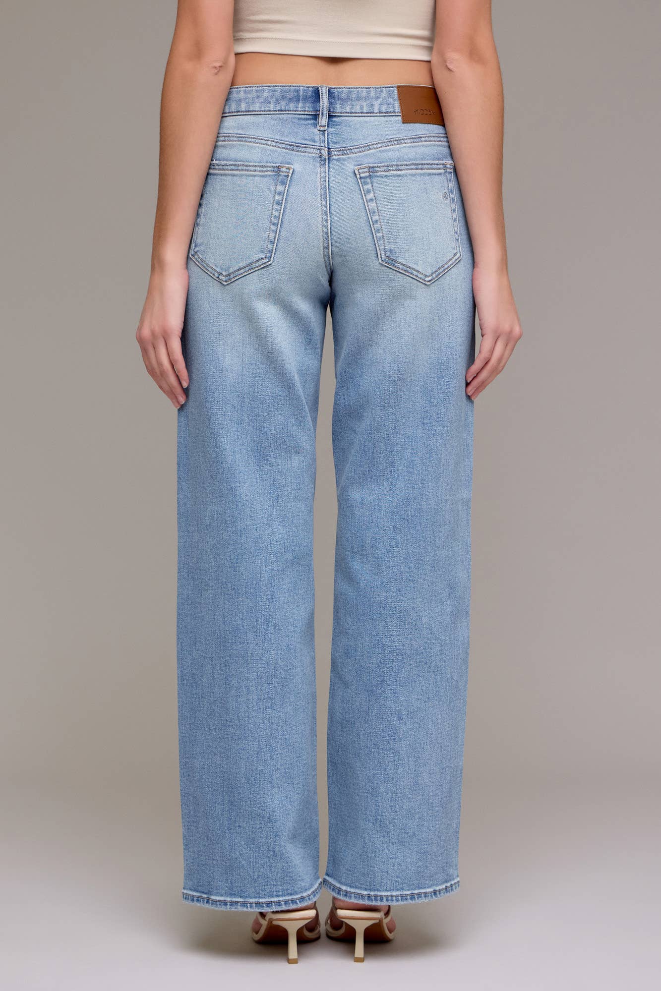 Mid-Rise 33" Inseam Stretch Dad Jean Medium Wash