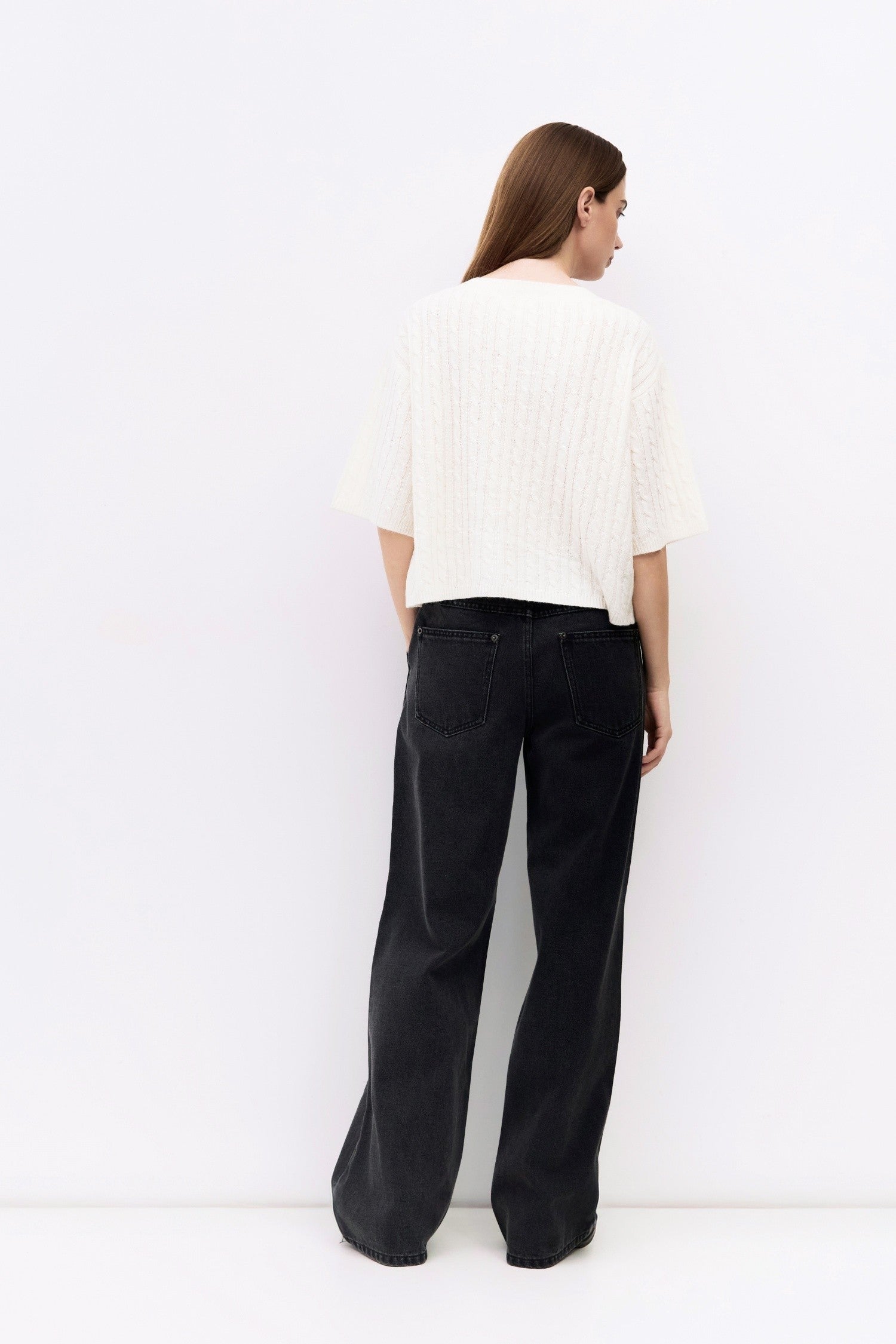 Short Sleeve Cable Knit Sweater
