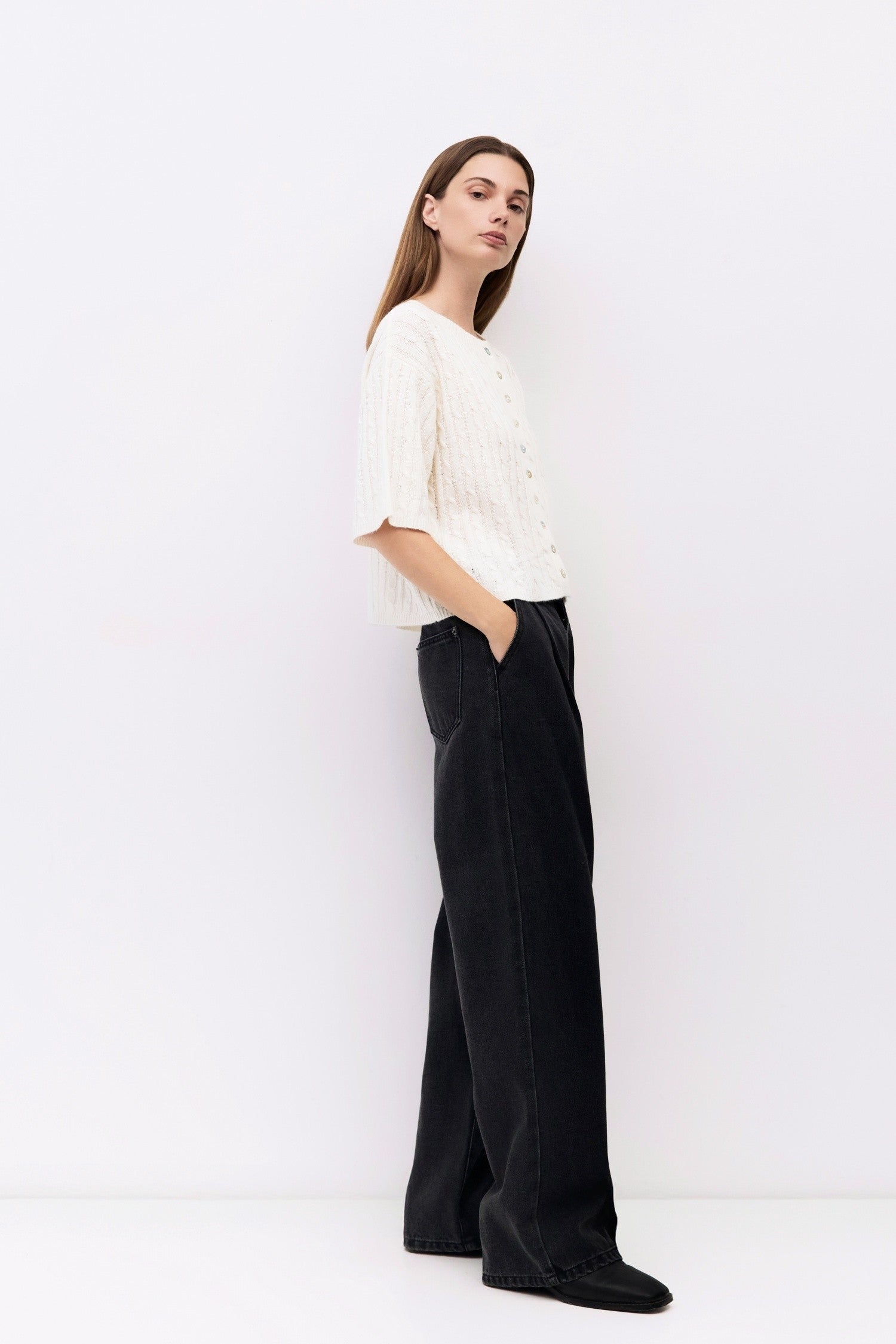 Short Sleeve Cable Knit Sweater
