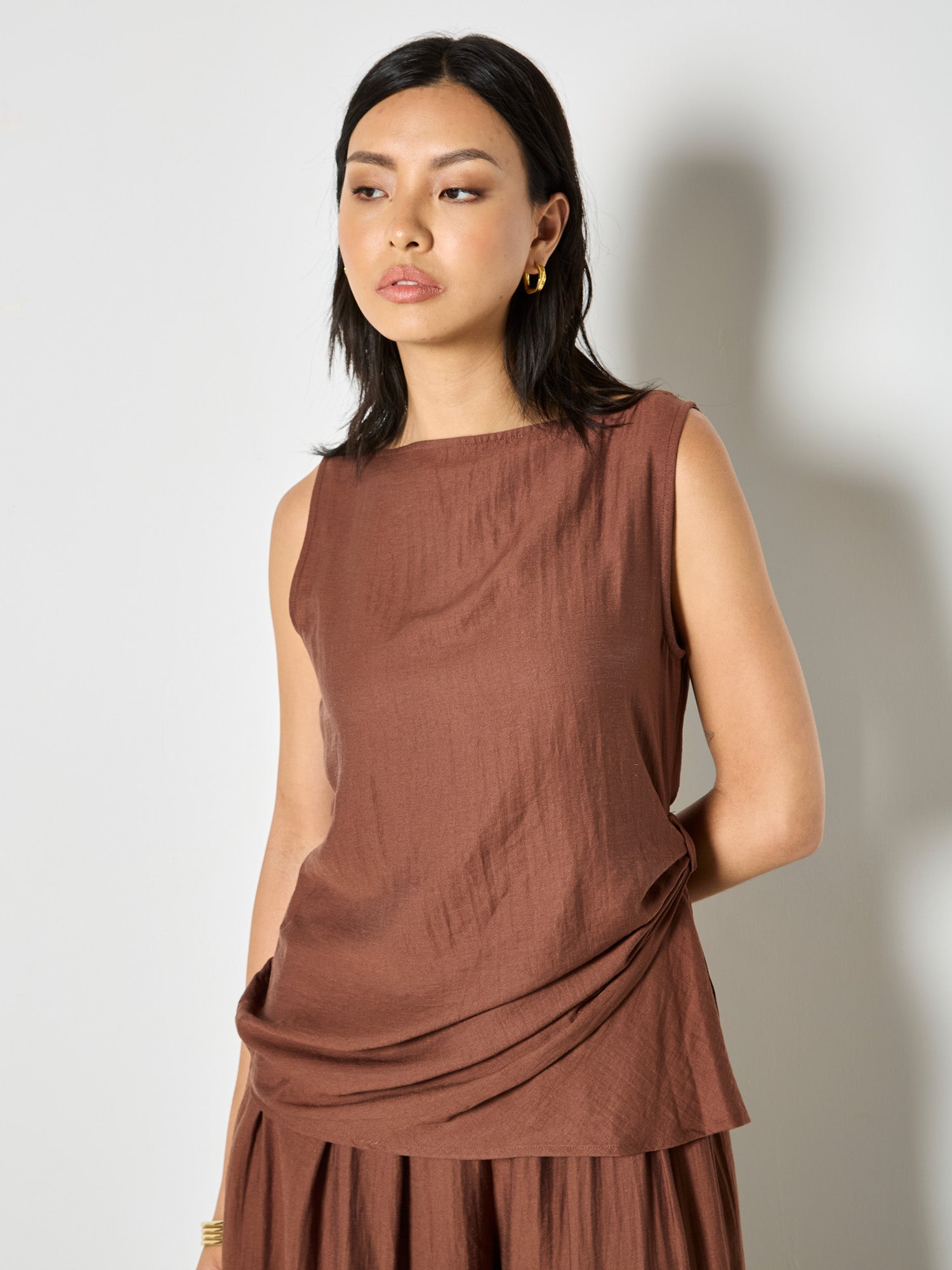Chic Side-Knot Linen Top