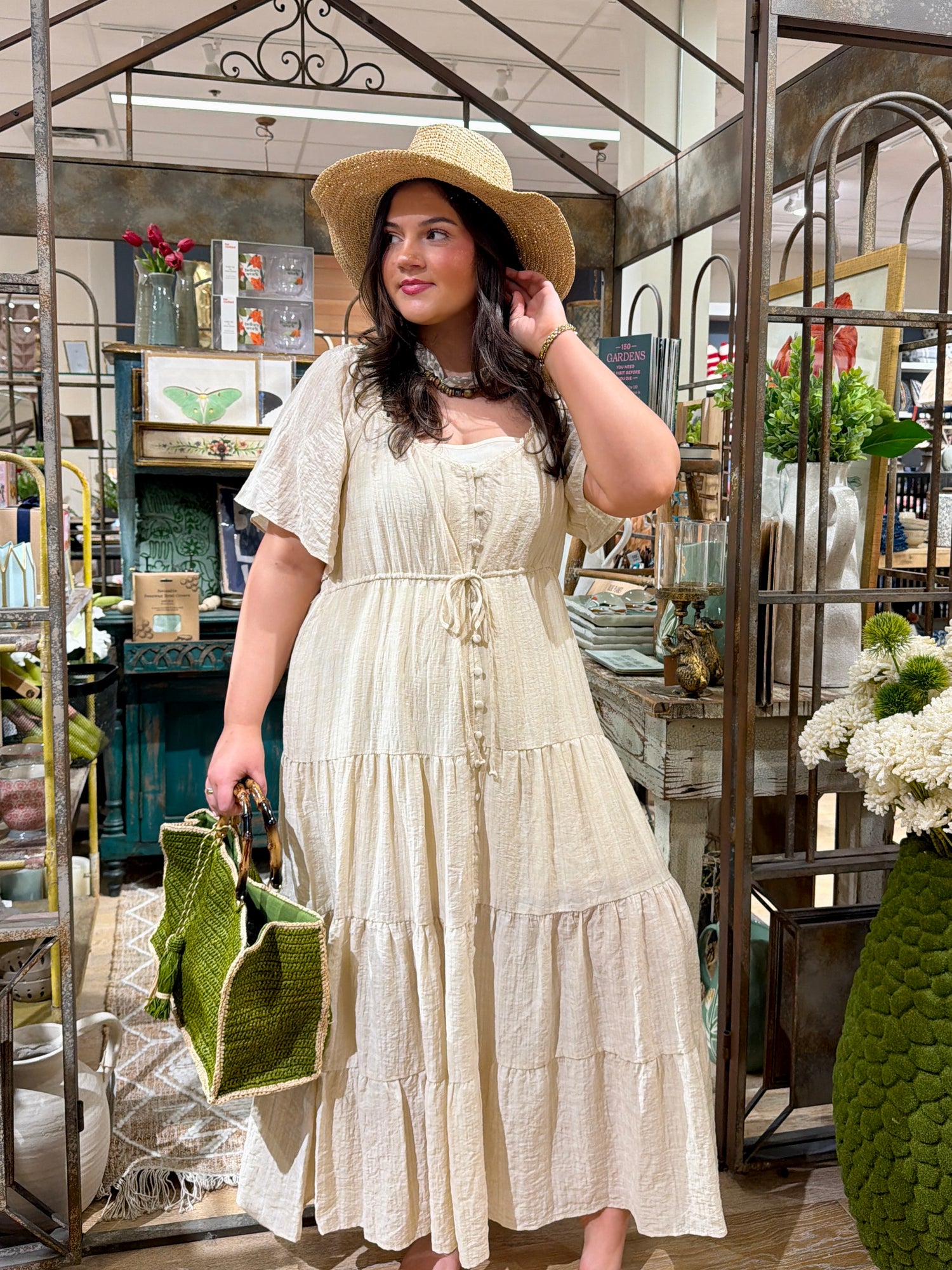 Sweetheart Tiered Flare Maxi Dress