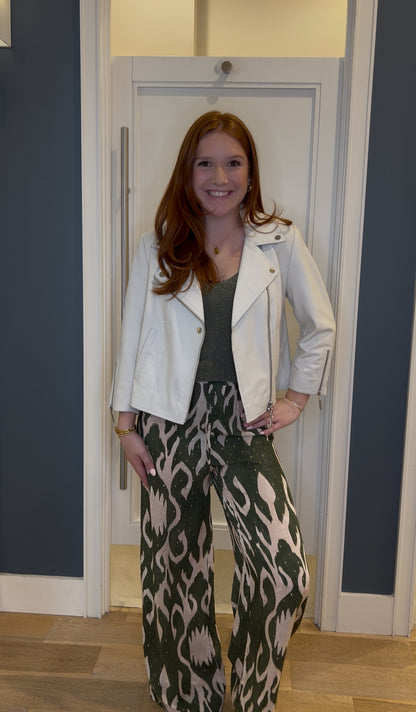 Breezy High-Rise Summer Trousers