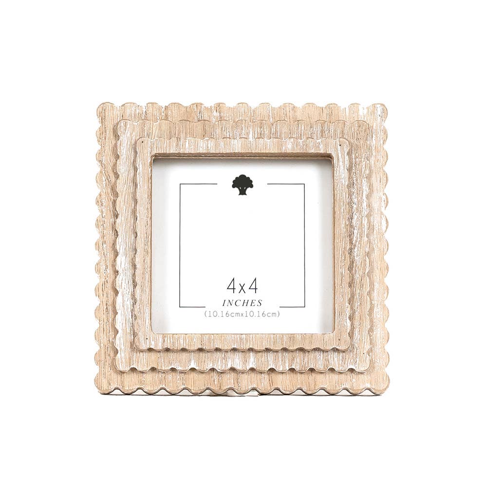 17018 - 6x6x1 wood photo frame (SCALLOP) (4x4) pic 11848