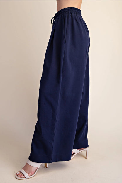 Cozy Pleated Wide-Leg Sweatpants