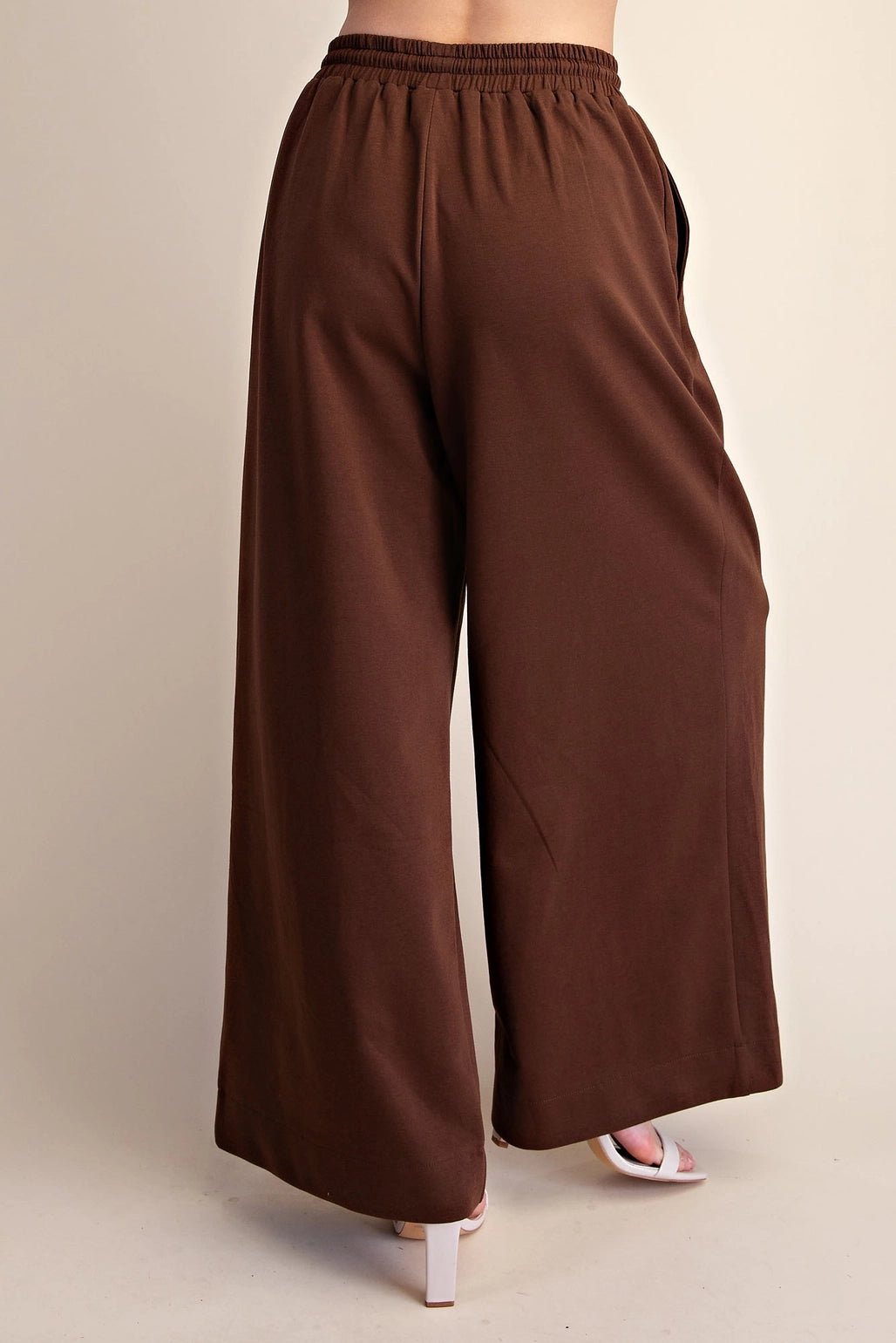 Cozy Pleated Wide-Leg Sweatpants