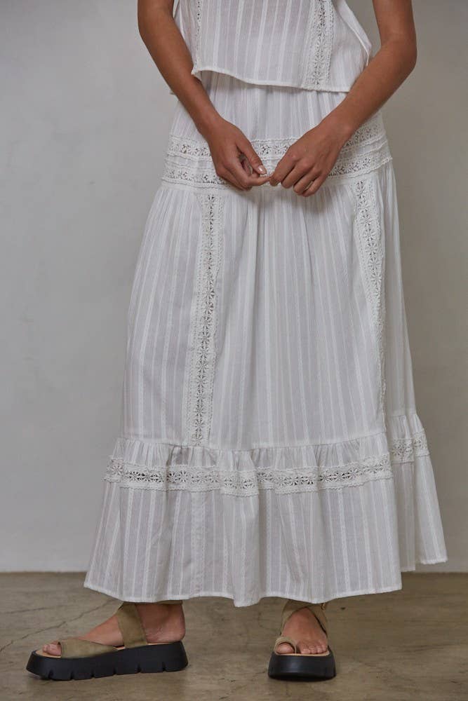 Woven Cotton Lace Detail Flare Midi Skirt