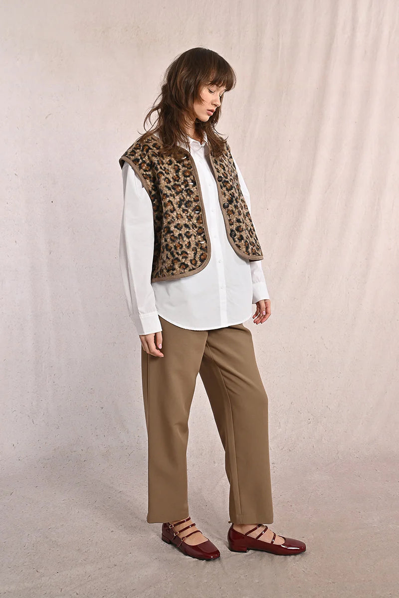 Textured Leopard Sleeveless Jacket