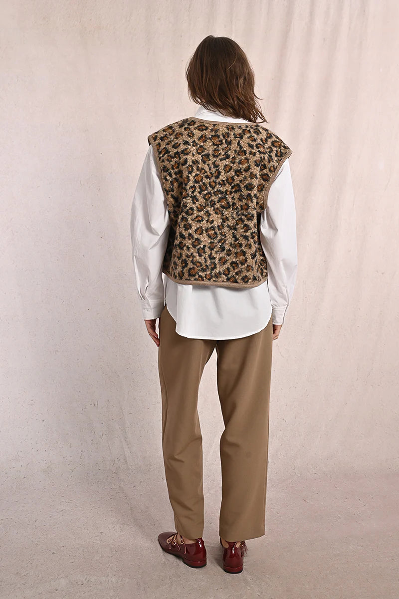 Textured Leopard Sleeveless Jacket