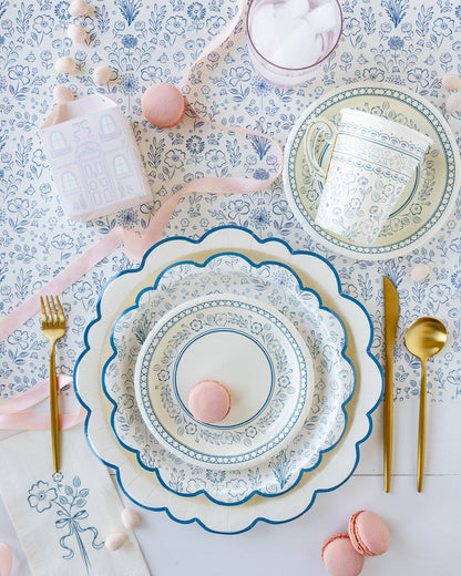 Pembroke Floral 7&quot; Paper Dessert Plate