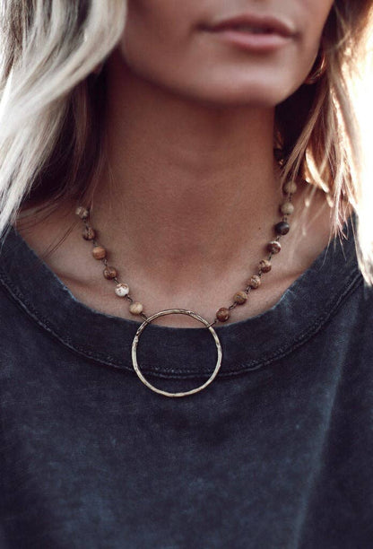 Full Circle Stone Stunner Necklace