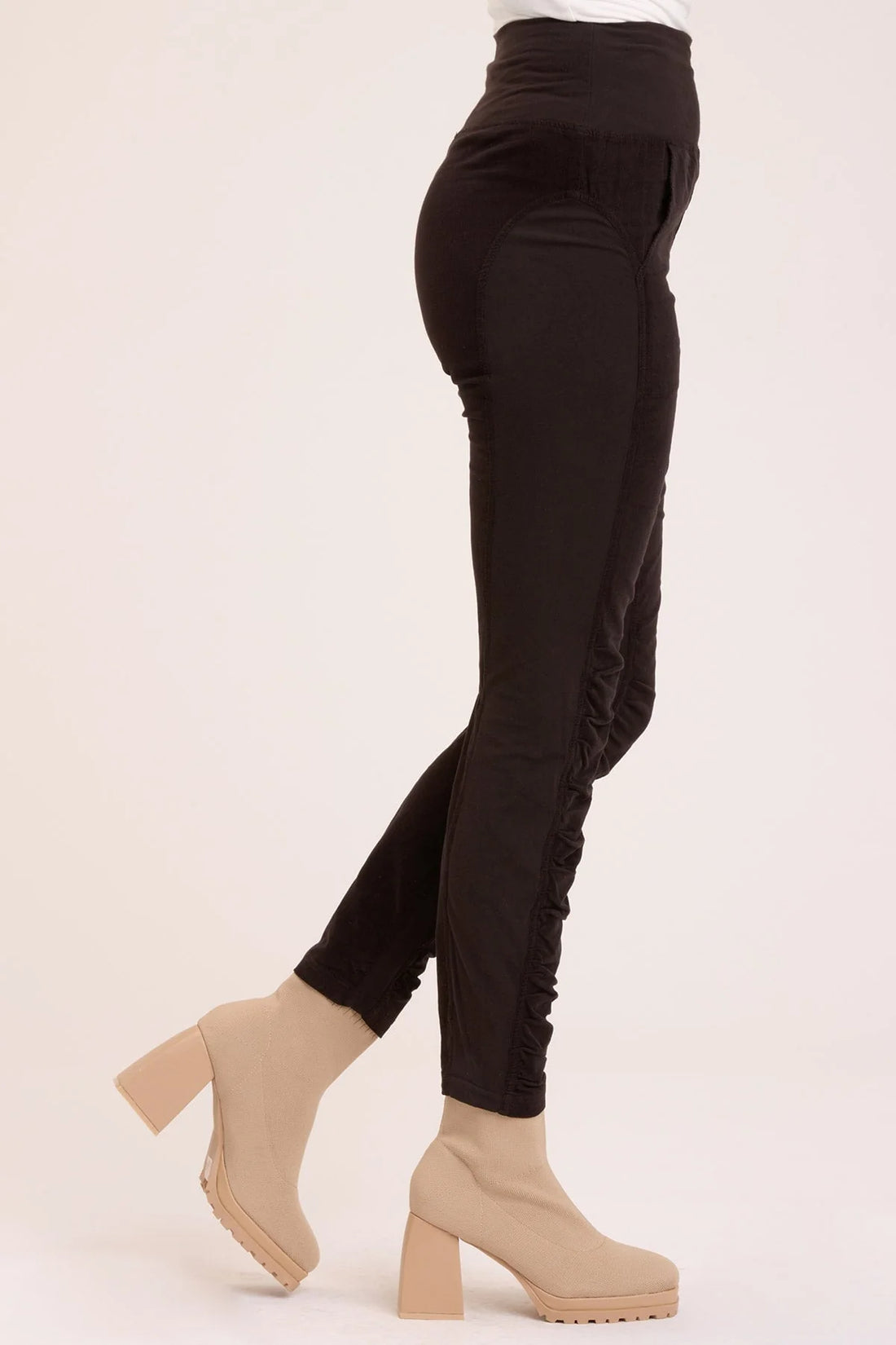 Cord Penny Ruched Legging