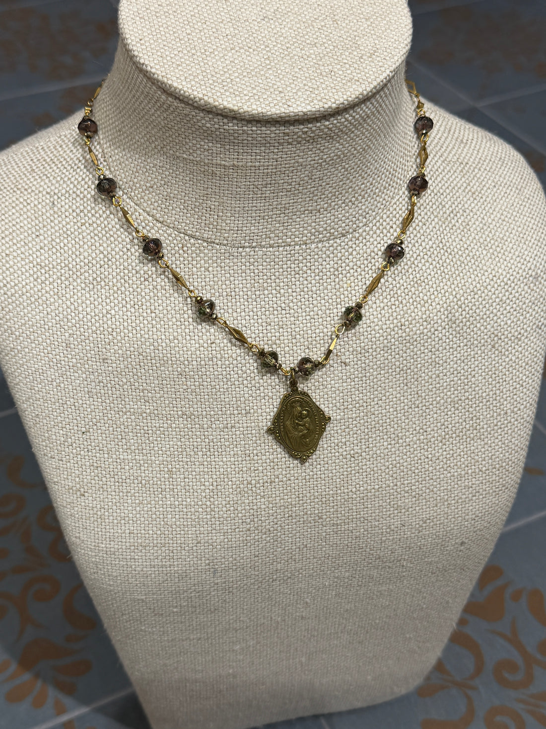 Everyday Vintage Gemstone Necklace