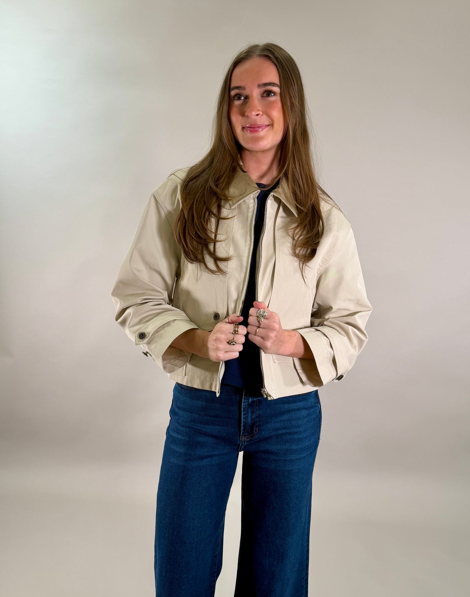 Lightweight Cropped Utility Jacket