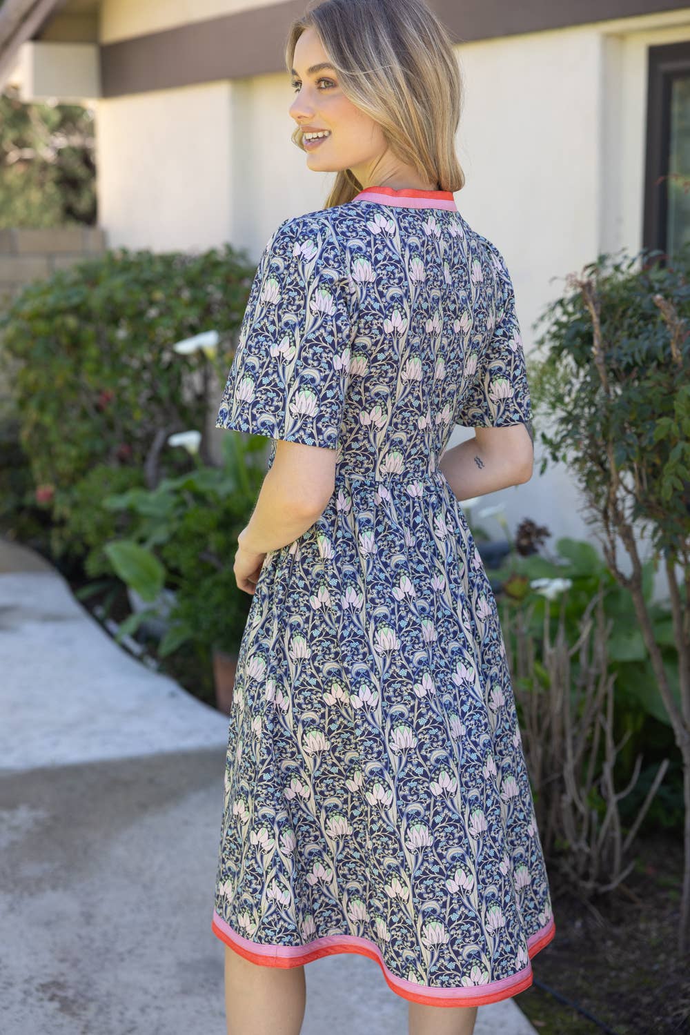 Contrast Stripe Detailed Floral Print Midi Dress