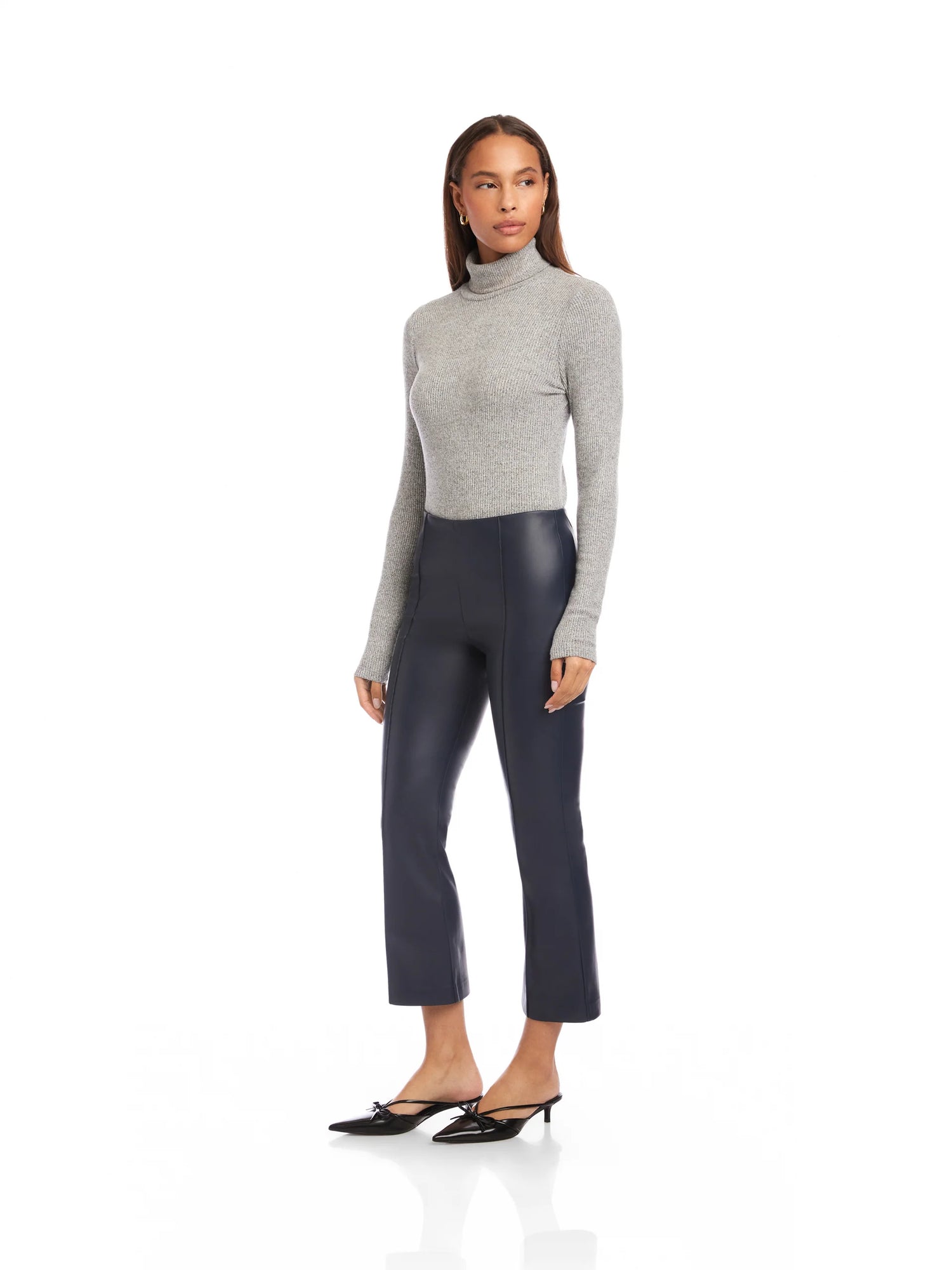 Sigourney Pintuck Pants – Navy Faux Leather