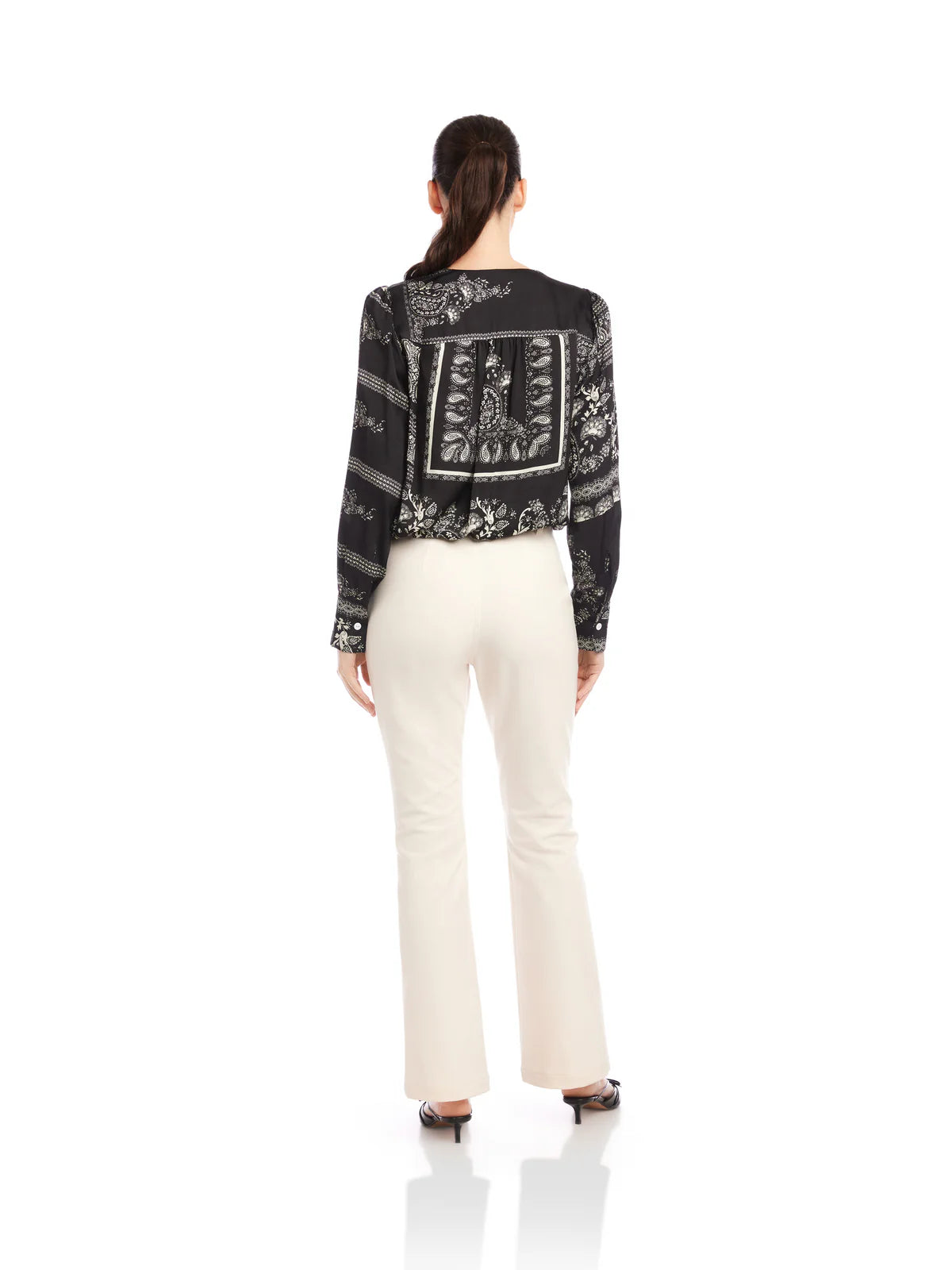 Fifteen Twenty Black &amp; White Paisley Scarf Print V-Neck Blouson