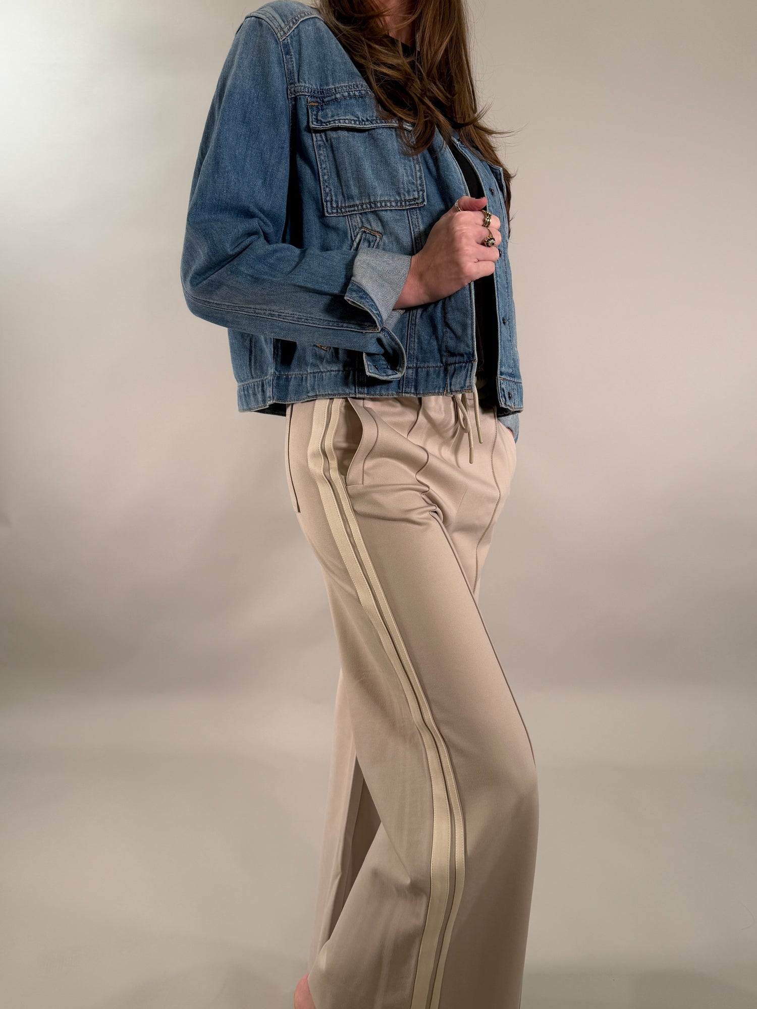 Sideline Wide-Leg Trouser