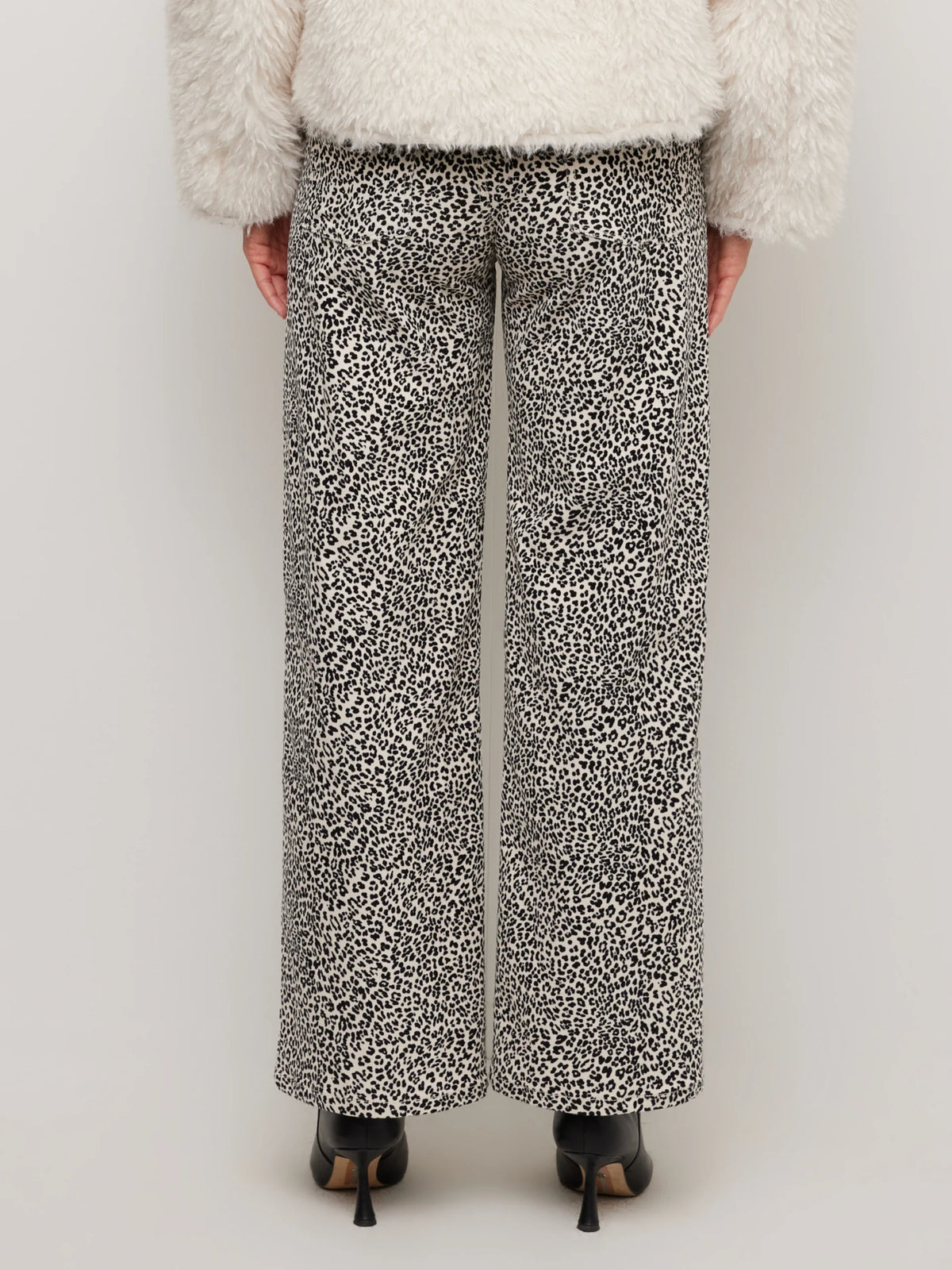 Livvy Corduroy Pants