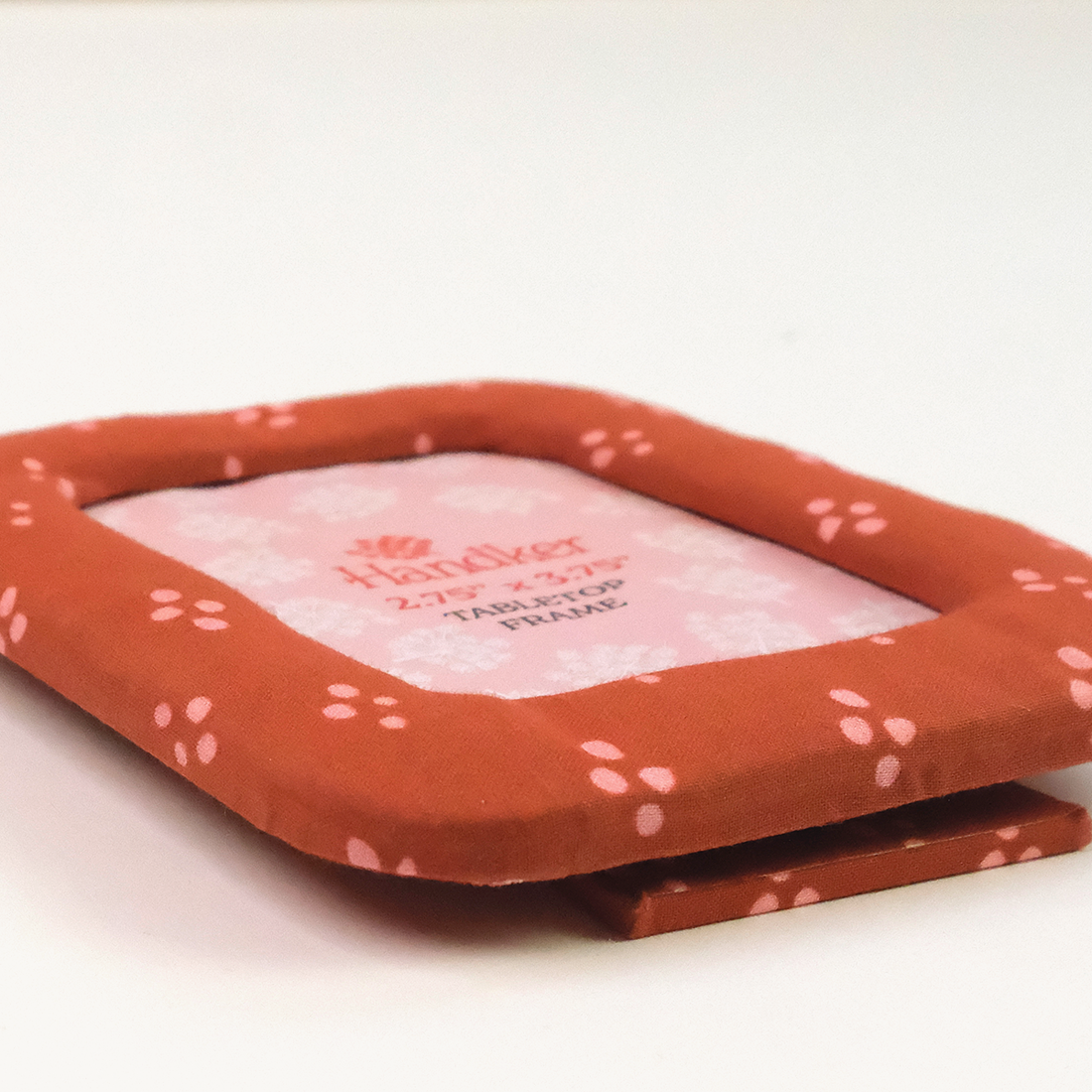 Red Dottie Fabric Desktop Frame