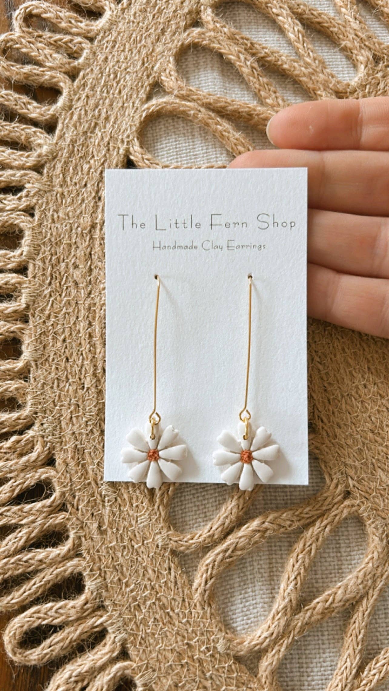 Long Wire Daisy Dangles