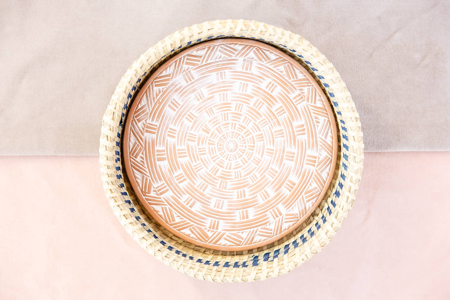 Weave Round Blue Bread Warmer