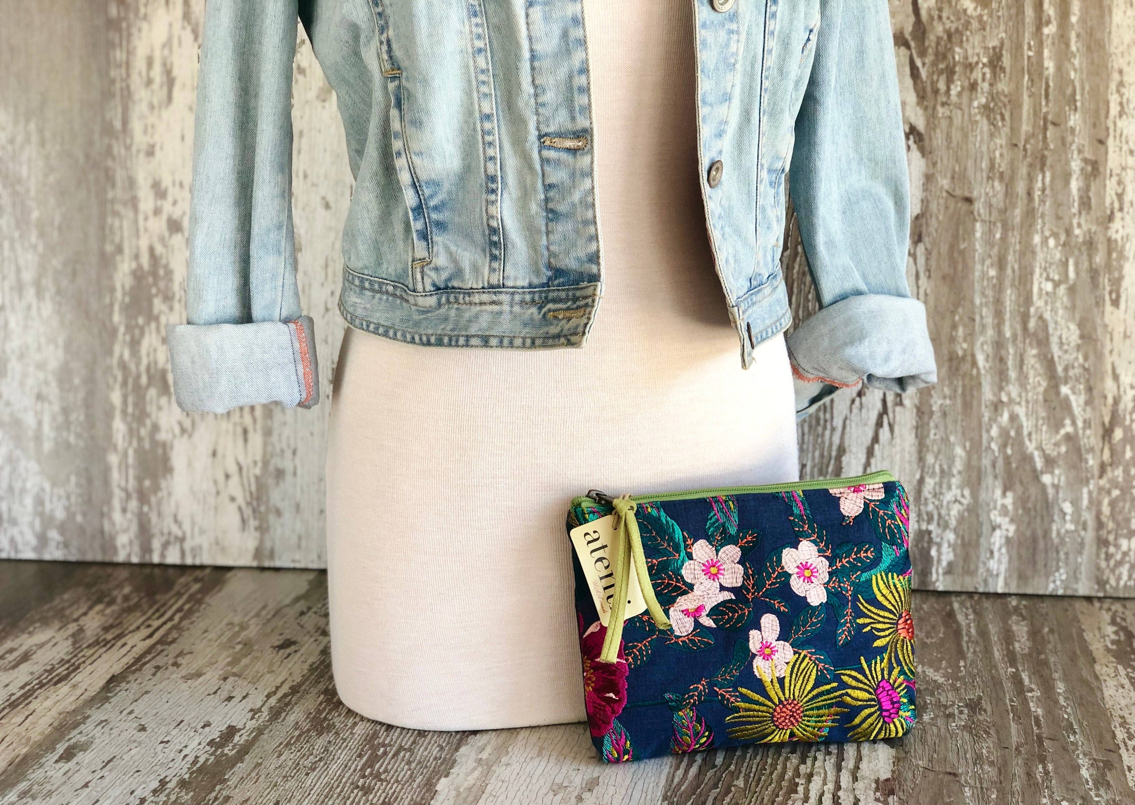 Floral Embroidery Zipper Accessories Pouch