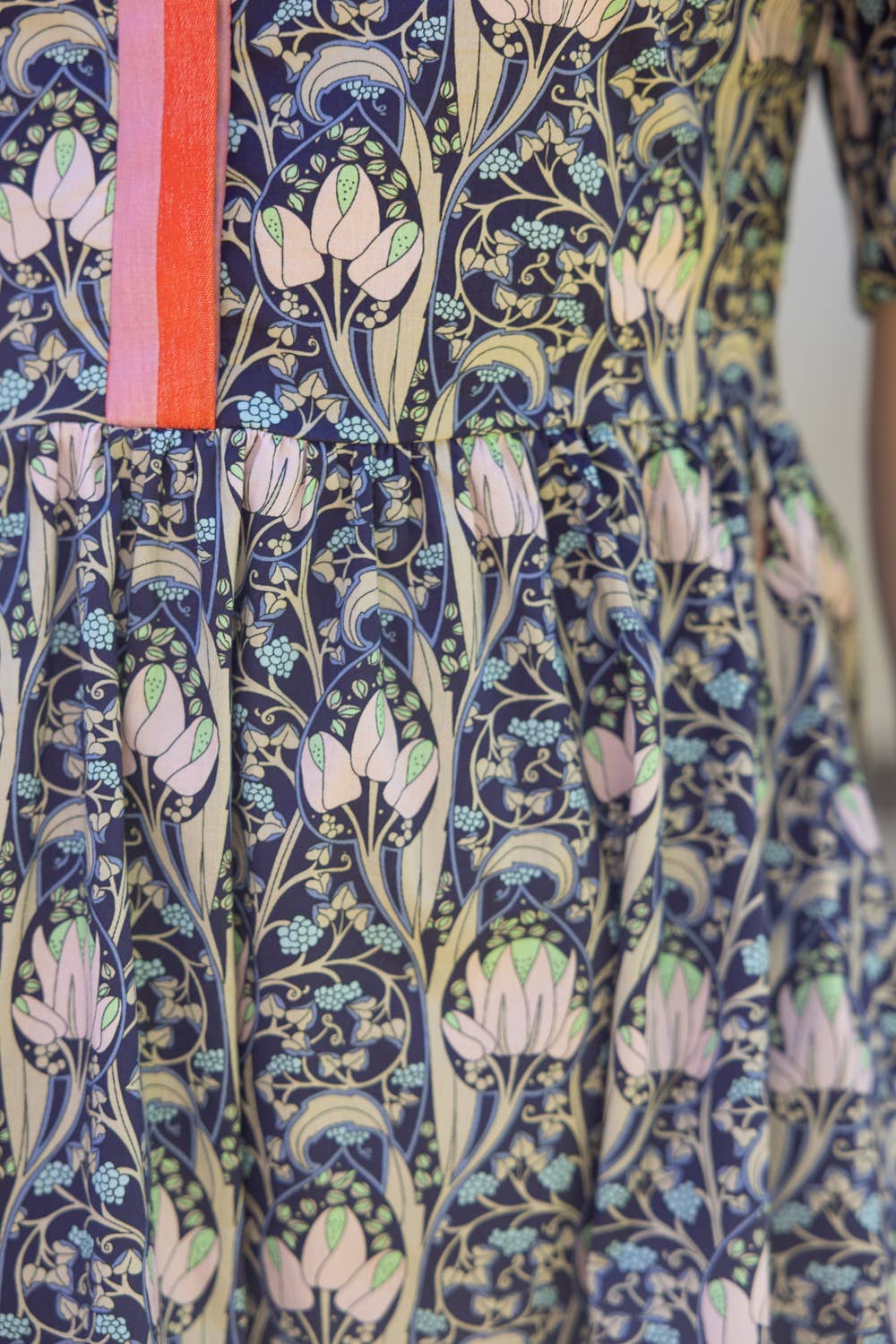 Contrast Stripe Detailed Floral Print Midi Dress