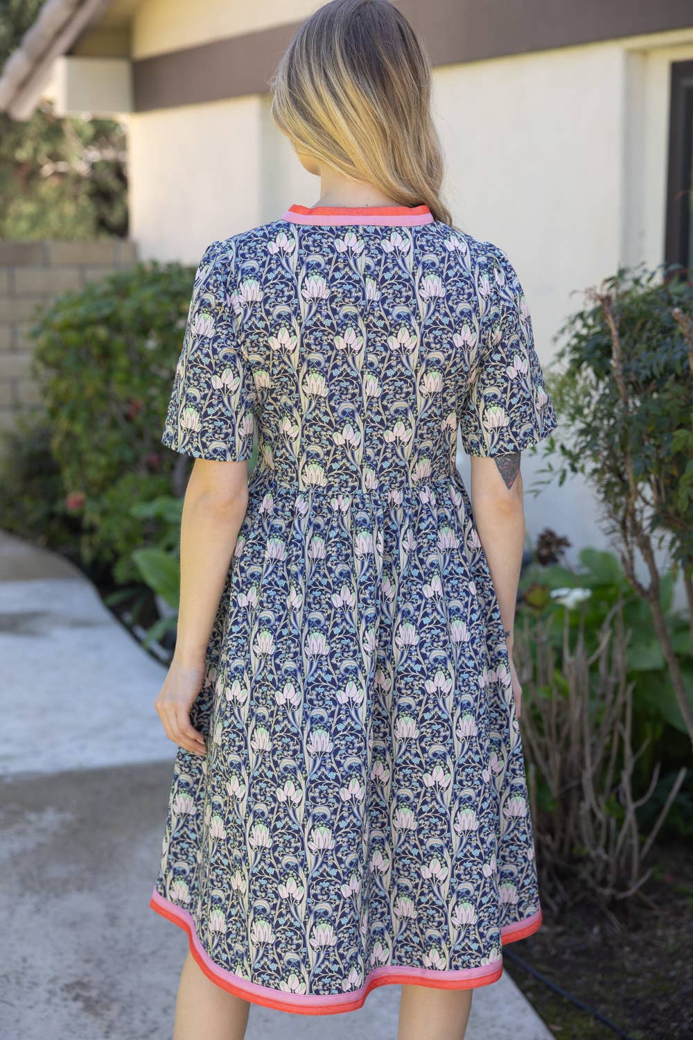 Contrast Stripe Detailed Floral Print Midi Dress