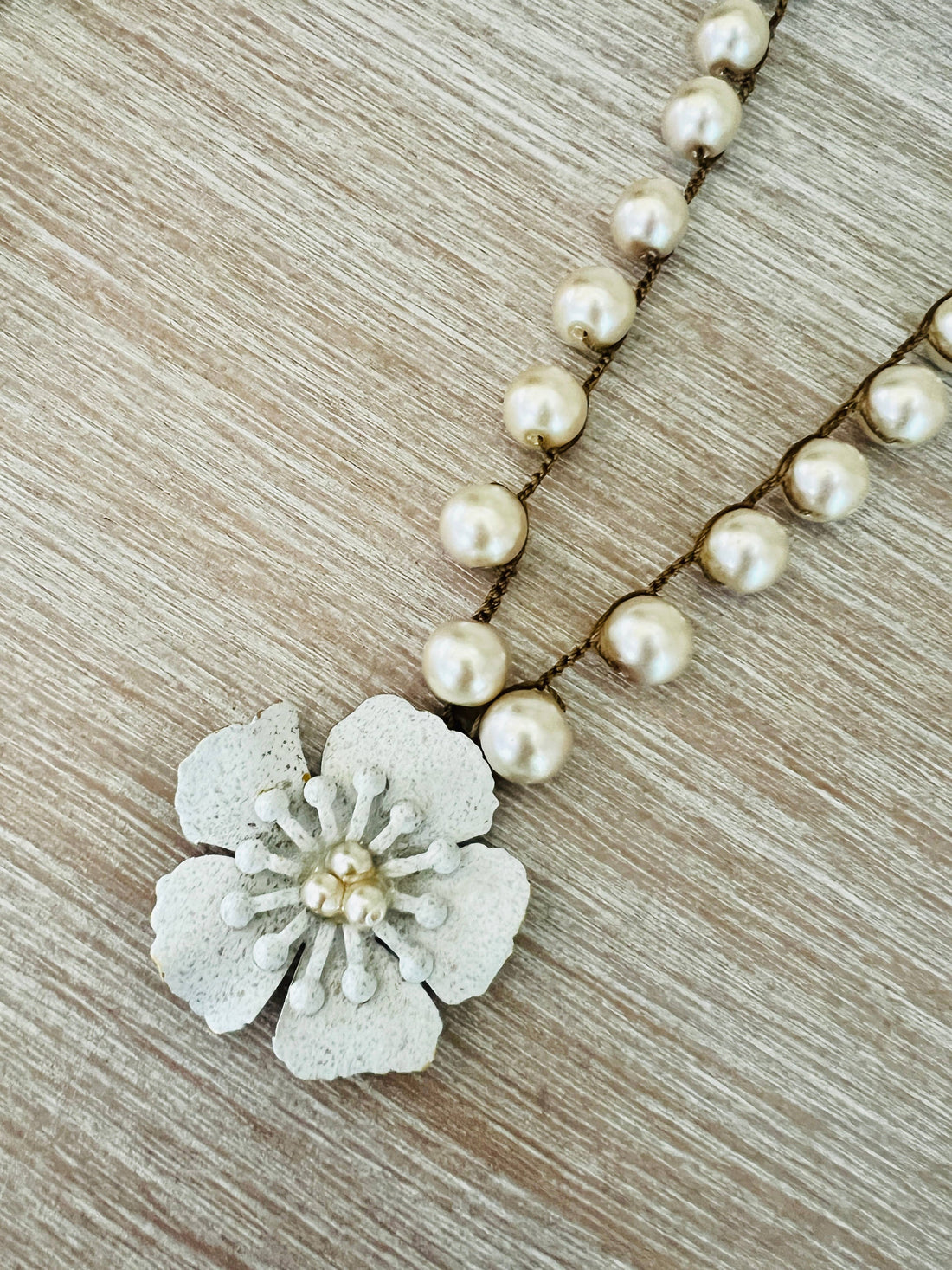 Ivory Hand Painted Flower Garden Necklace With Glass Pearls