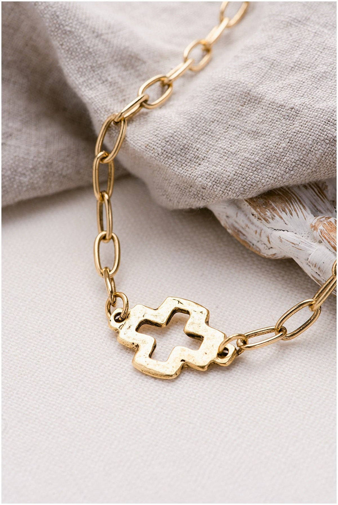 Jolie Necklace