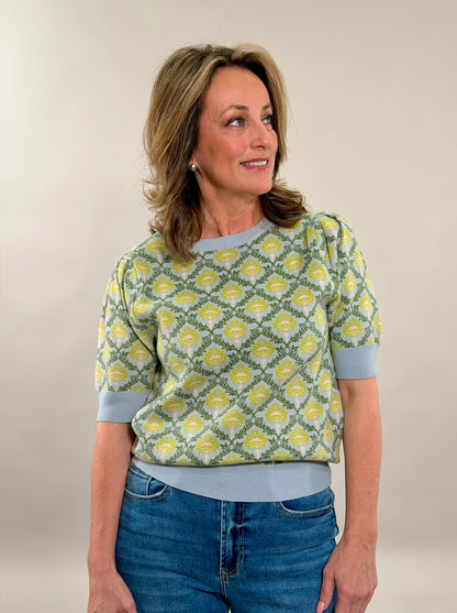 Floral Pattern Short Sleeve Sweater