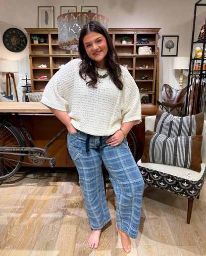 Plaid Semi Barrel Jeans with Tie Belt